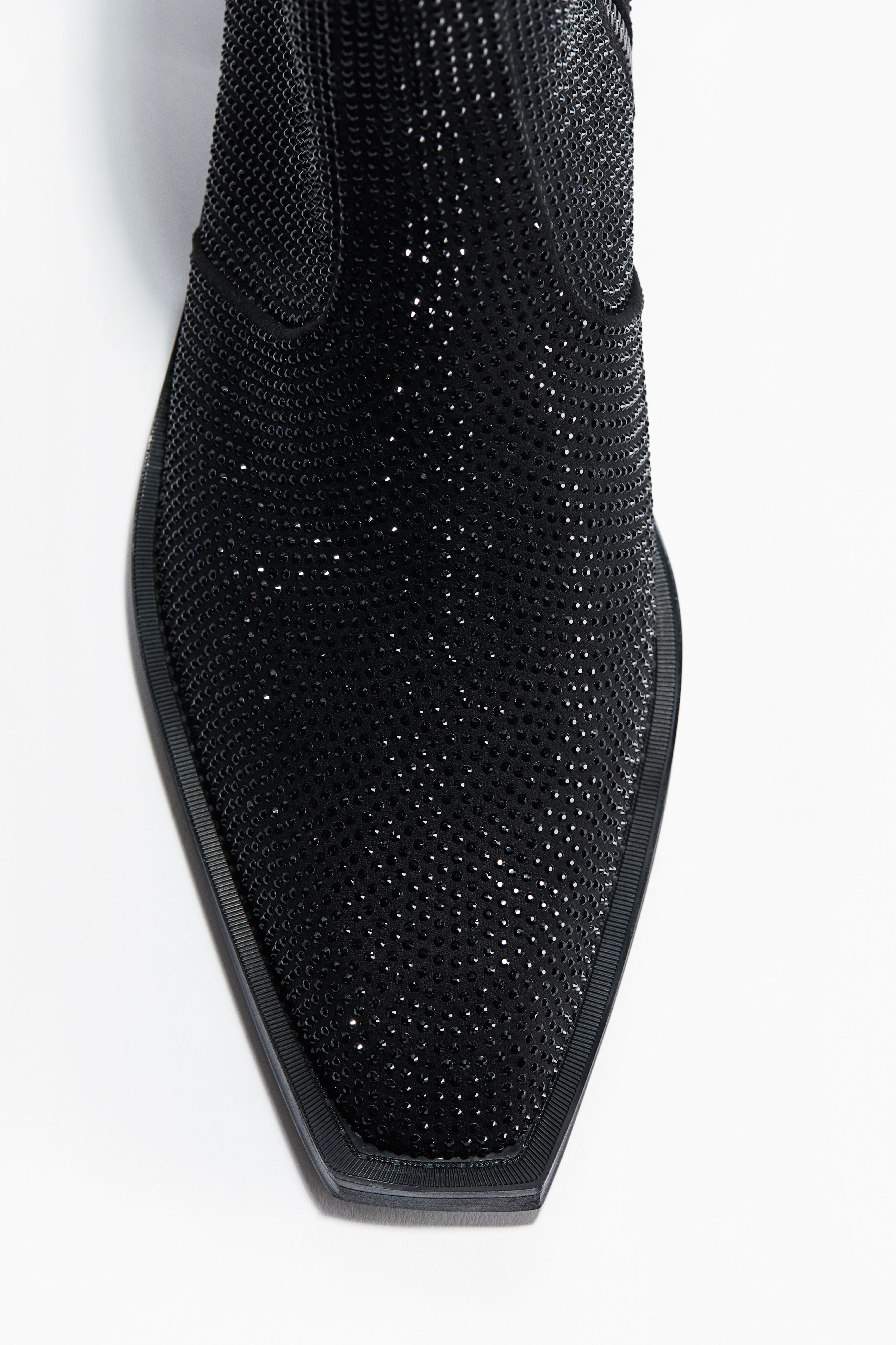 Bottines à talon avec strass