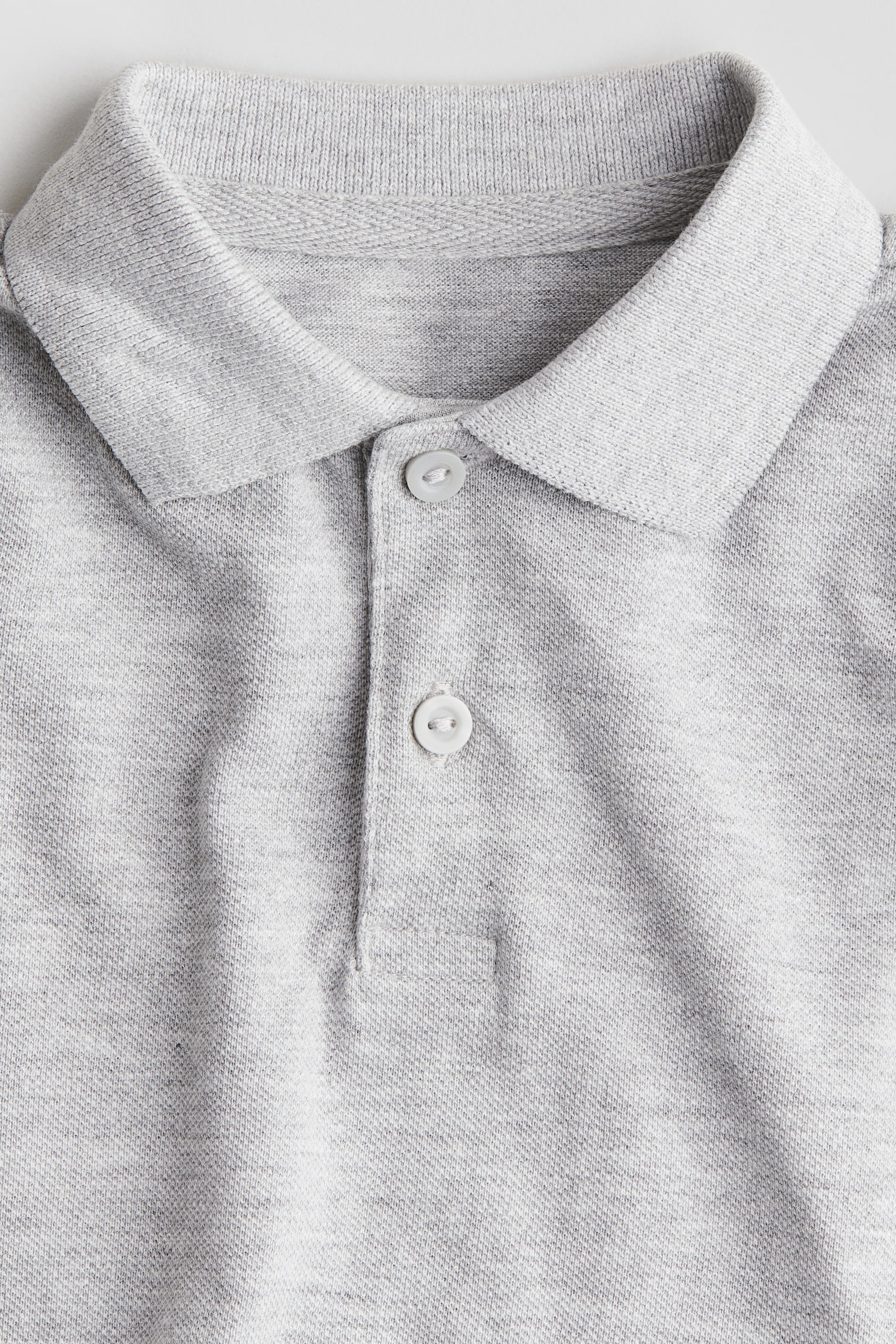 Детское поло H&M Long-Sleeved Piqué Polo, цвет: Серый меланжевый — фото 2