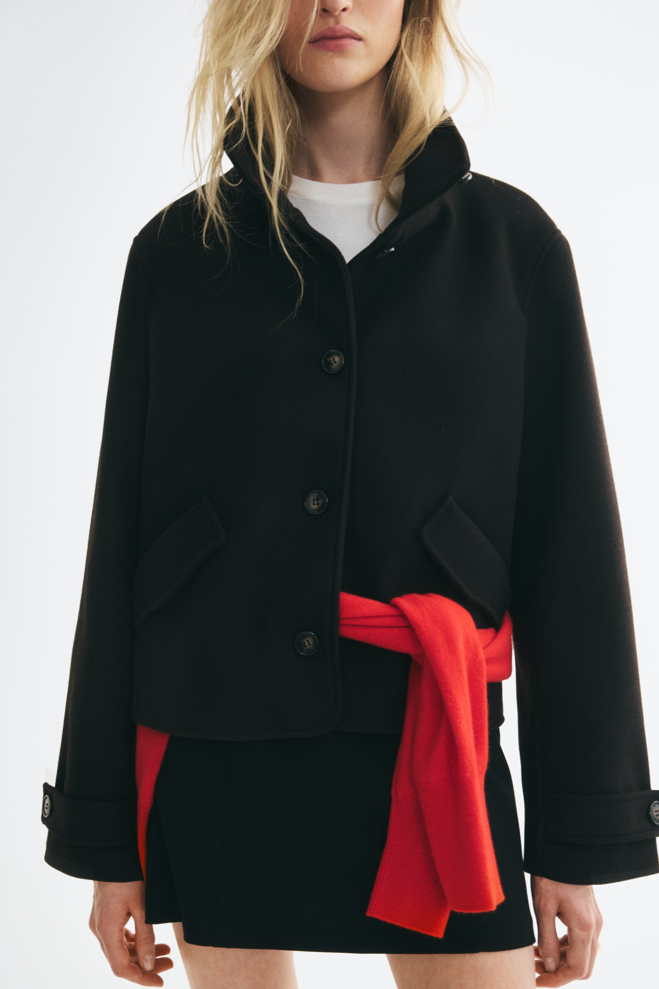 Veste courte à col cheminée