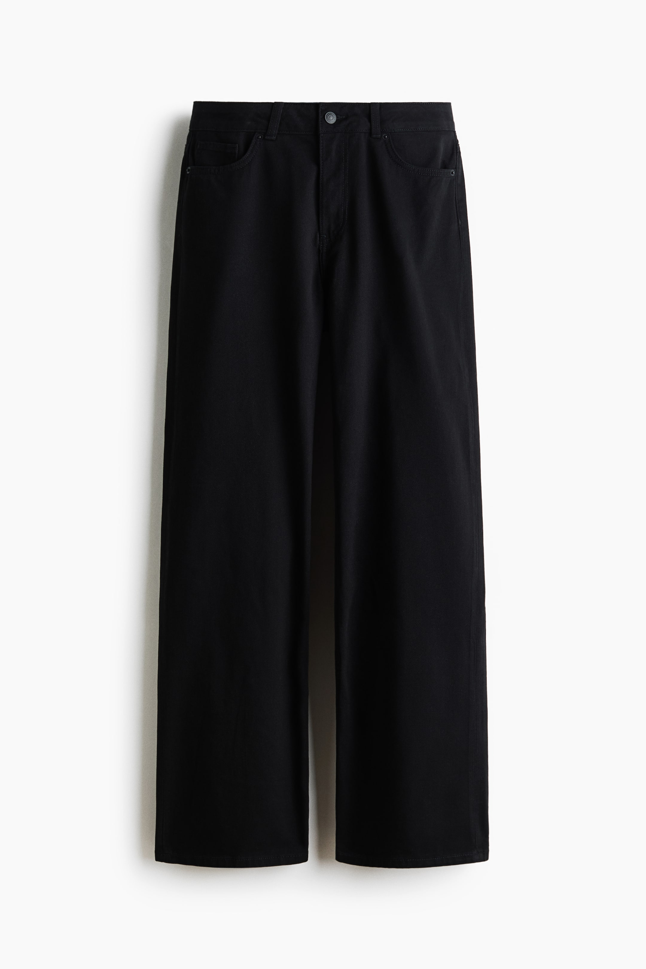 Xem ảnh lớn hơn: Quần tây ống rộng màu đen bằng vải cotton twill đang được chụp ở góc nhìn chính diện, với khóa kéo cài nút, túi trước, túi sau và ống quần rộng, thẳng.