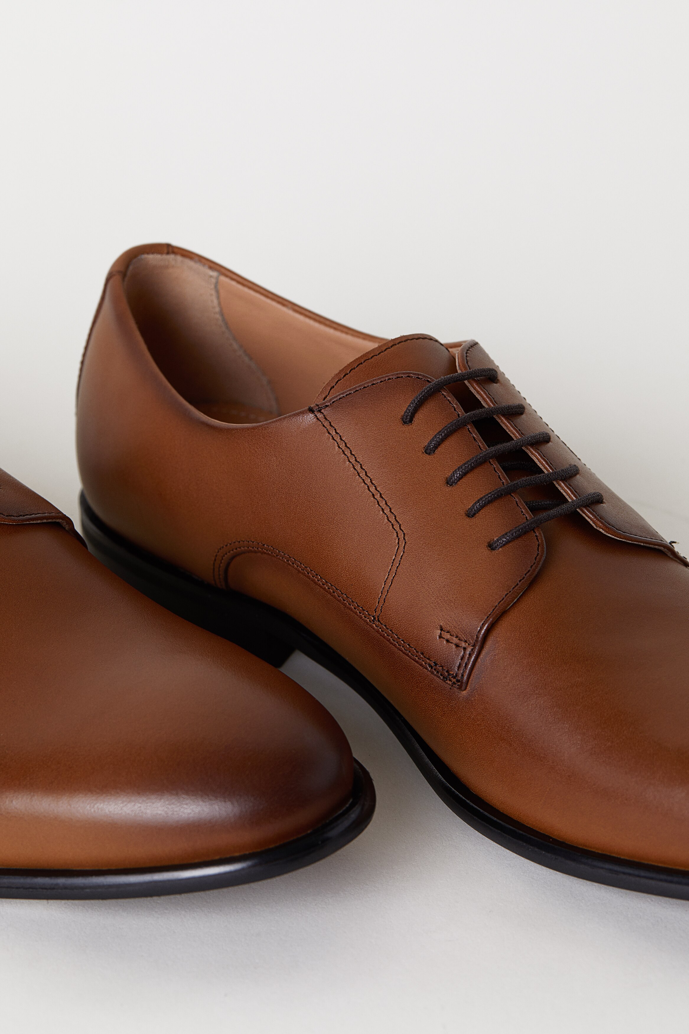 h&m brown dress shoes Men's Tawny brown Leather Derby shoes