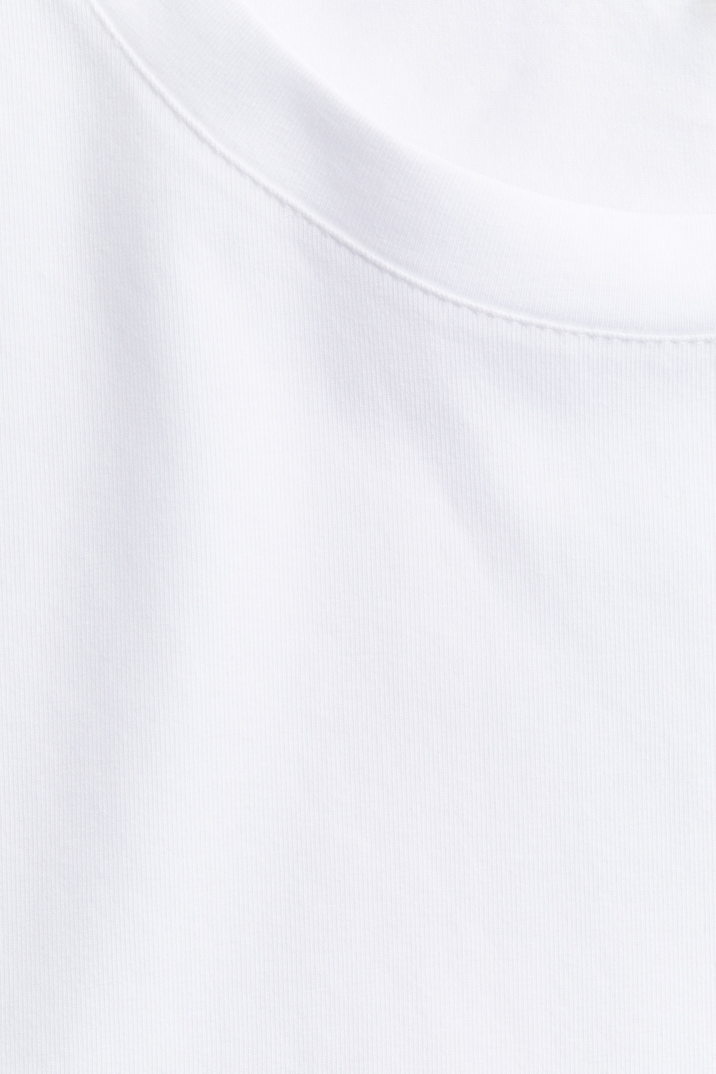 Butterfly-sleeved T-shirt