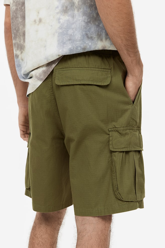 Shorts cargo in tessuto ripstop Relaxed Fit - Verde kaki/Bianco - 3