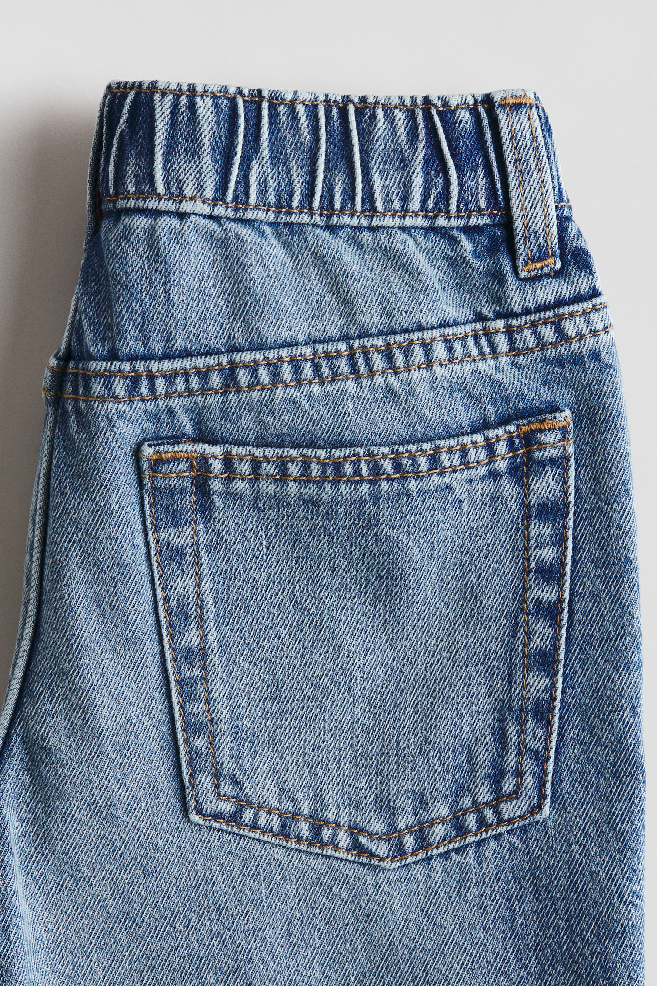 View larger image: Loose Fit Jeans - Light denim blue - Kids | H&M IN 3