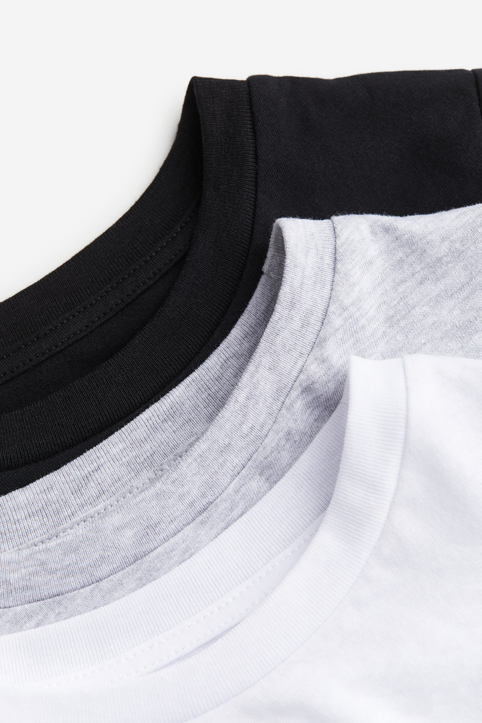 Bộ 3 áo thun dài tay - Màu đen/Xám nhạt đốm/Màu đen/Trắng/Xám đốm/Trắng/Xanh dương/Xanh tím than/Màu đỏ đậm/Trắng/Xanh tím than - 2