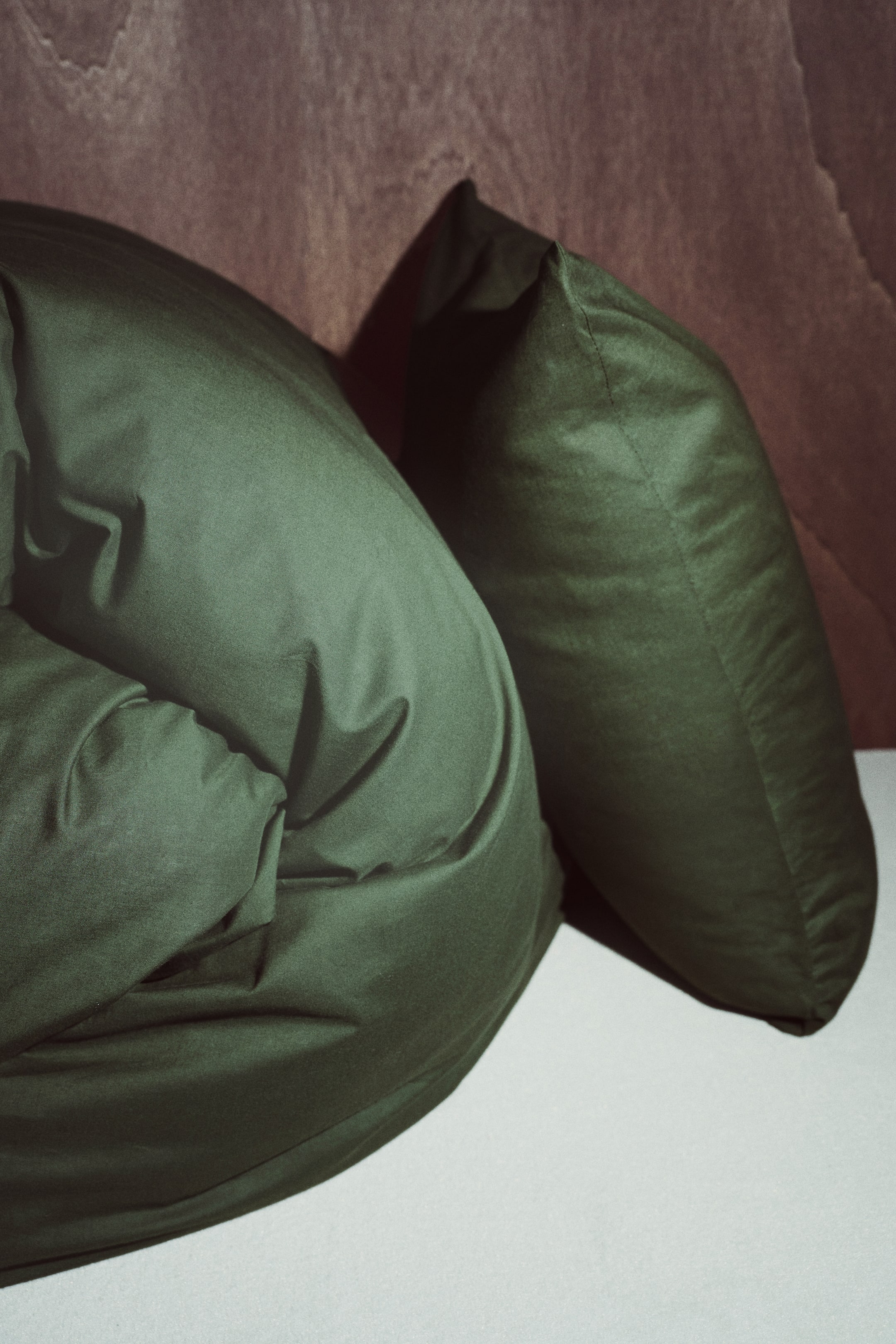 View larger image: Cotton Twin Duvet Cover Set - Dark green - Home All | H&M US 1