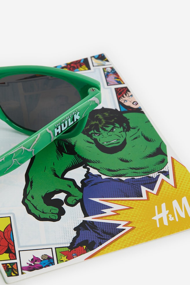 Motif-detail sunglasses - Green/The Hulk/Red/Spider-Man/Blue/Batman - 3