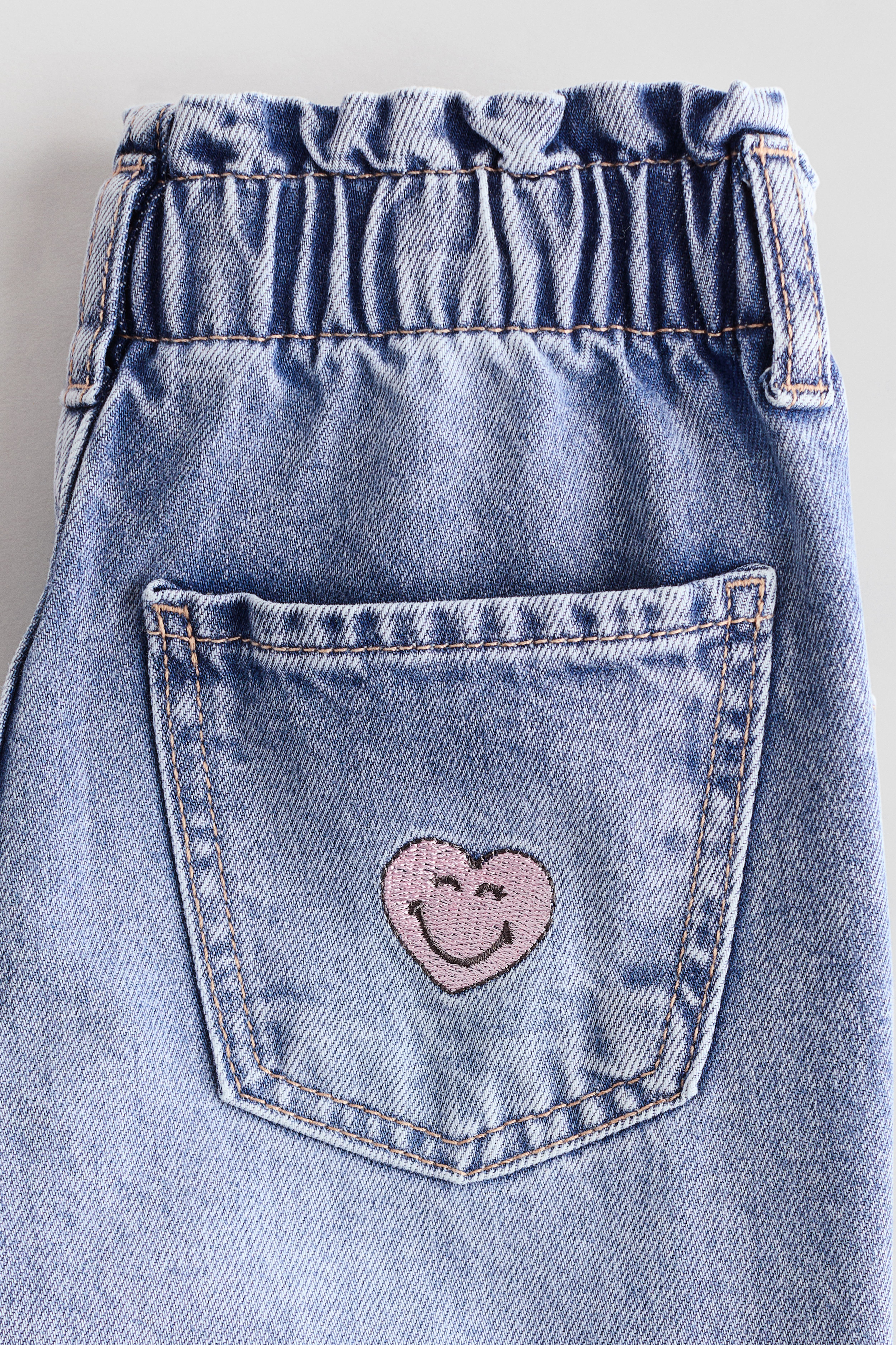 Key Ring-Detail Jeans