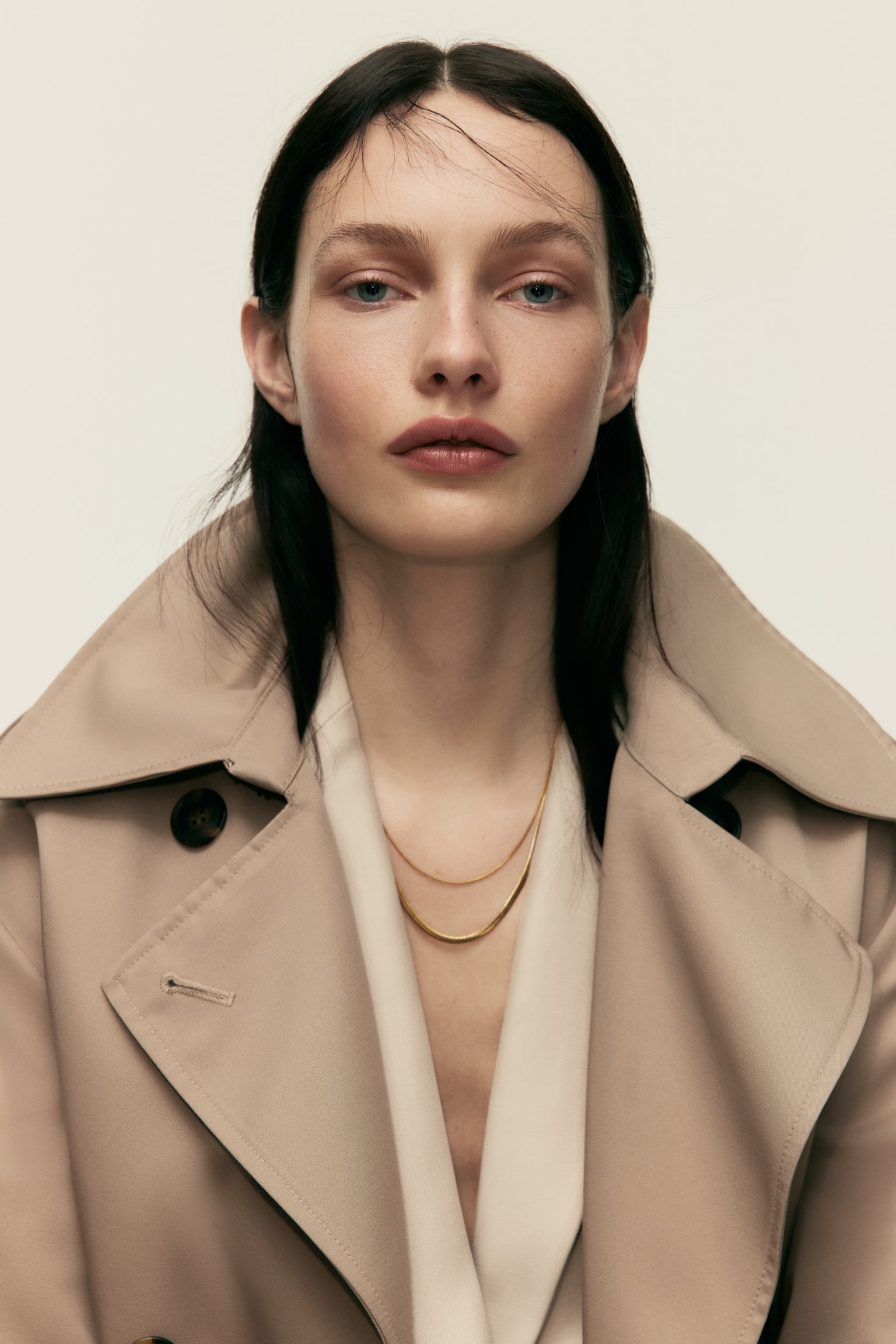 Waterproof two-strand necklace - Gold-coloured - 1