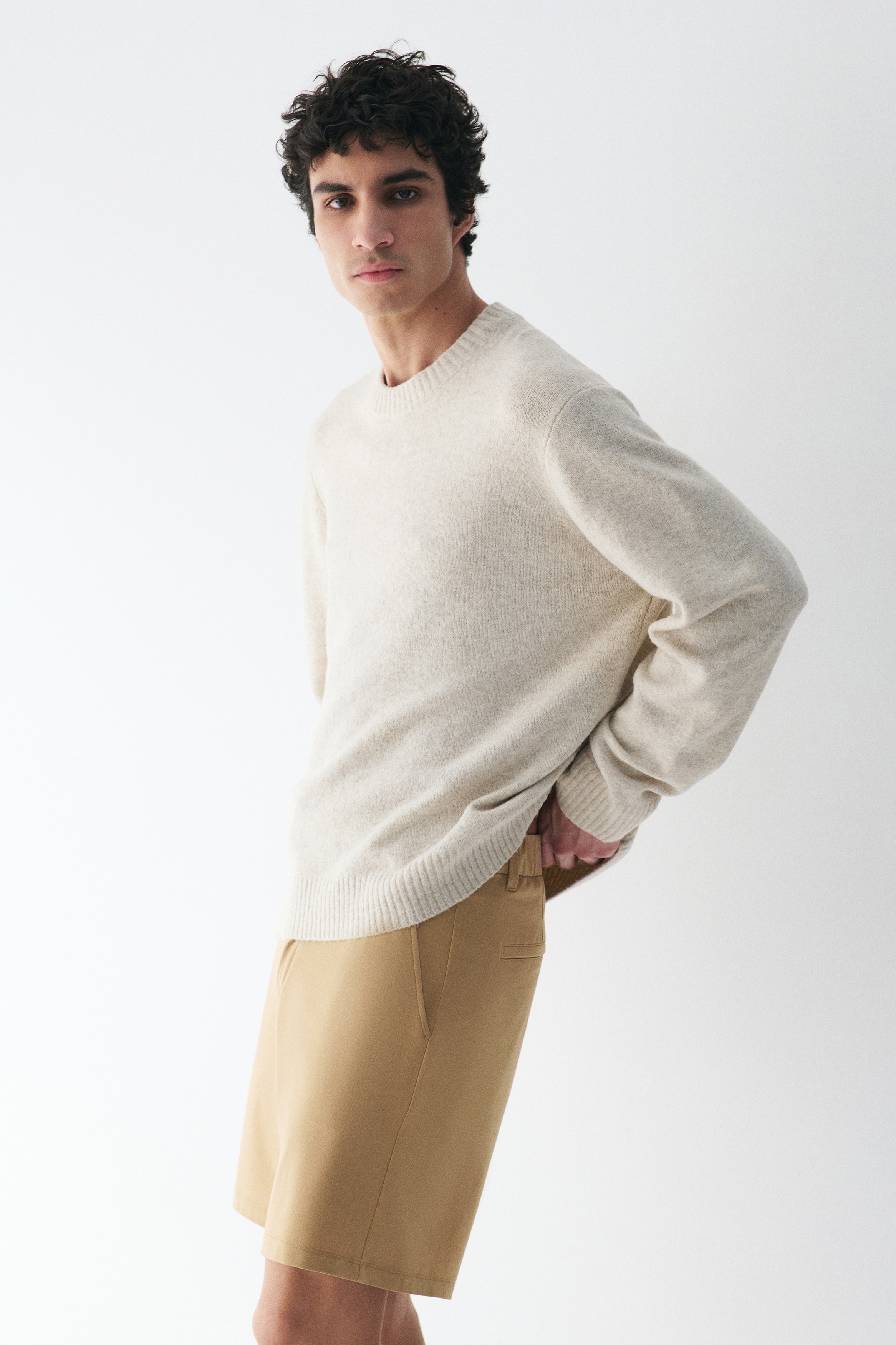 Four-Way Stretch Loose-Fit Chino Shorts