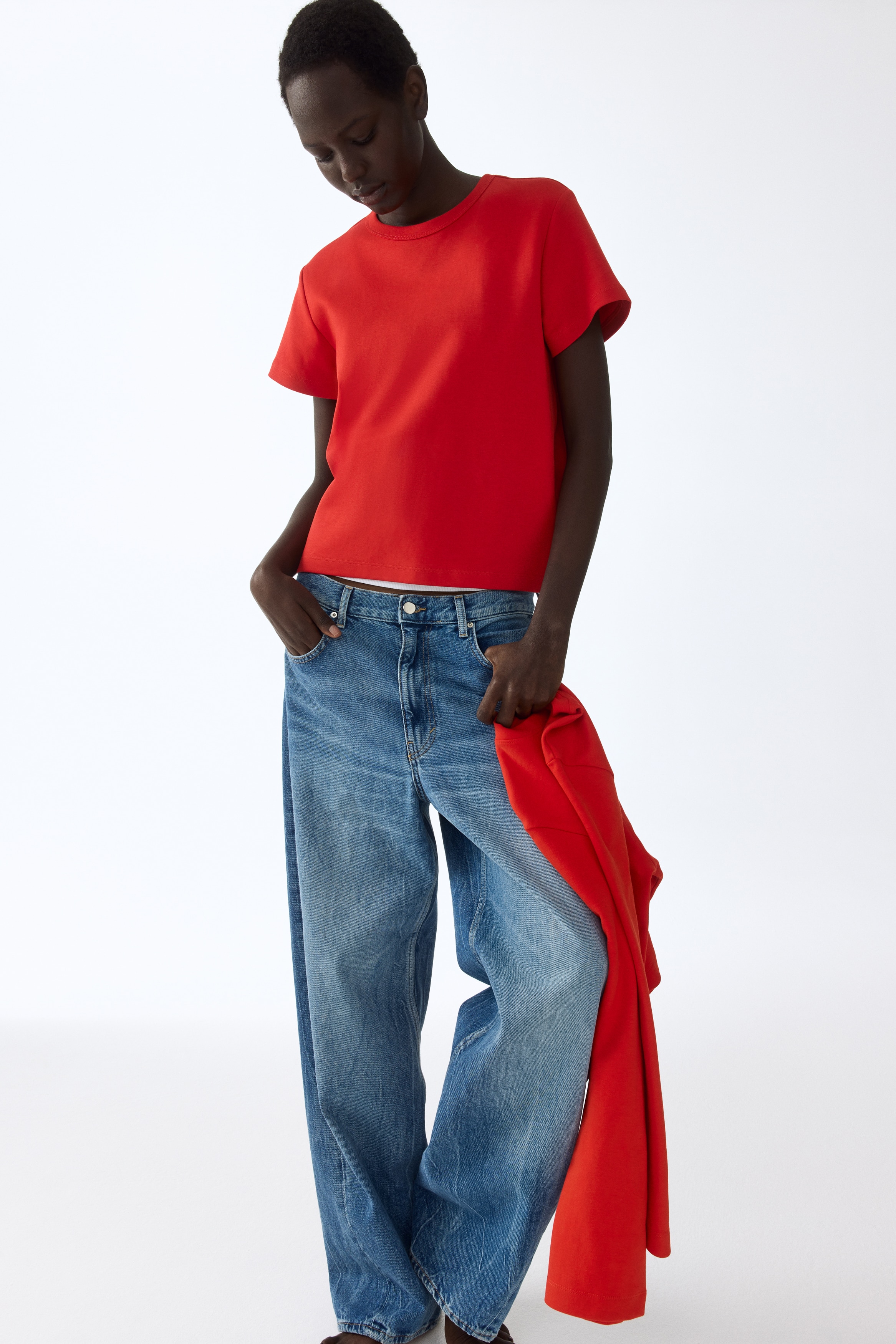 T-shirt en coton - Rouge/Blanc/Noir/Bordeaux/Gris foncé chiné/Beige clair/rayures noires/Bleu marine/rayé/Vieux rose/Bleu/Noir/Blanc/rayures noires/Noir/rayures blanches