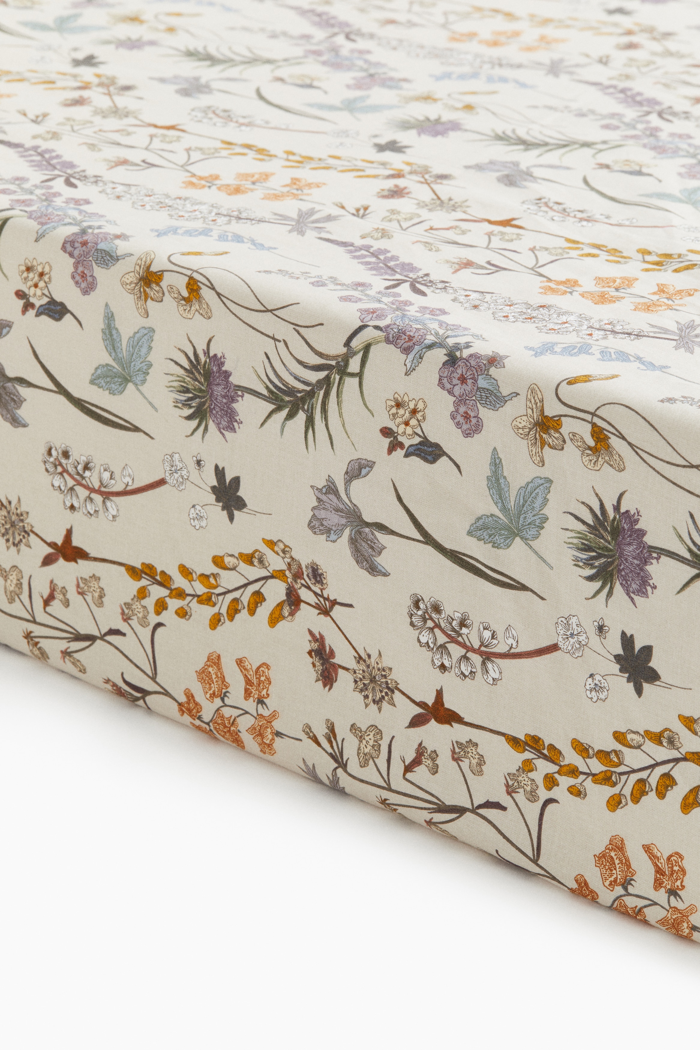 King/Queen Cotton Fitted Sheet - Light beige/floral/White/floral