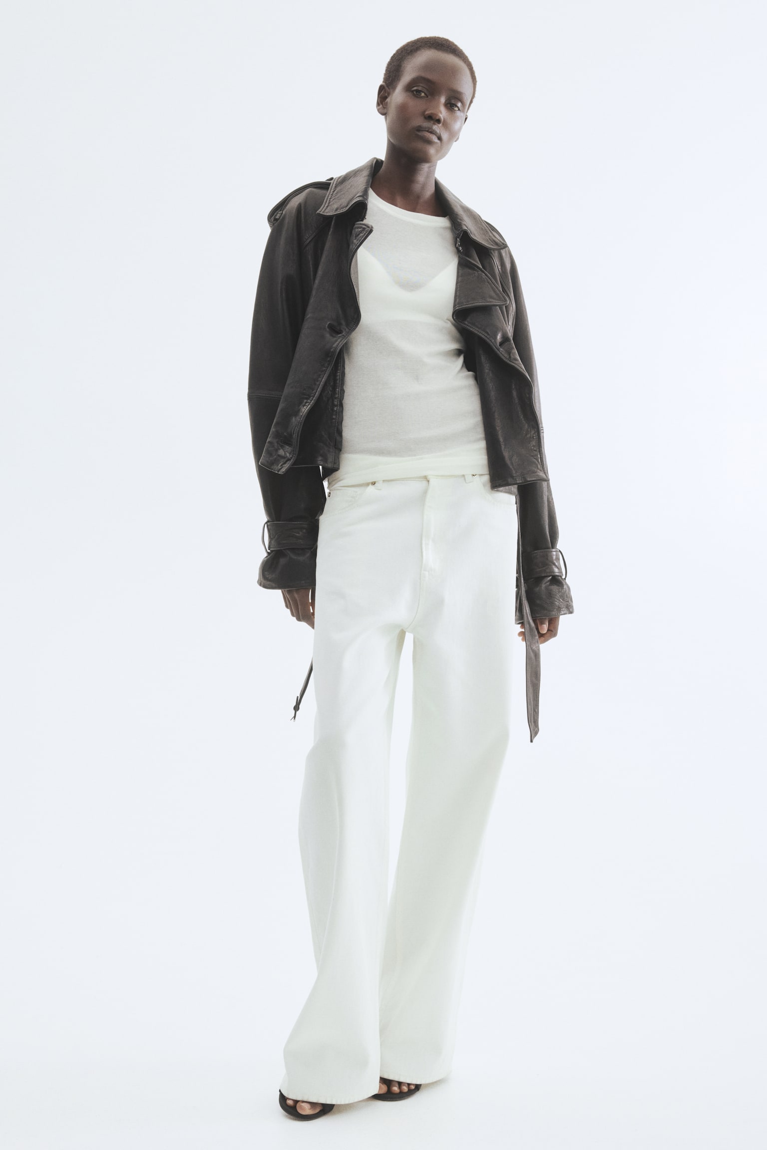 Pima cotton jersey top - Biały/Czarny/Granatowy/Ciemny zakurzony róż/Jasnobeżowy/Bladożółty/Ciemna zieleń khaki - 5