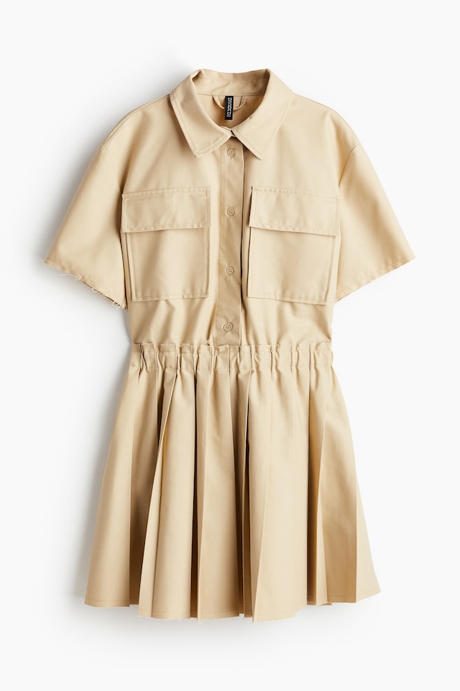 Pliseerattu utility-mekko - Vaaleanbeige - 1