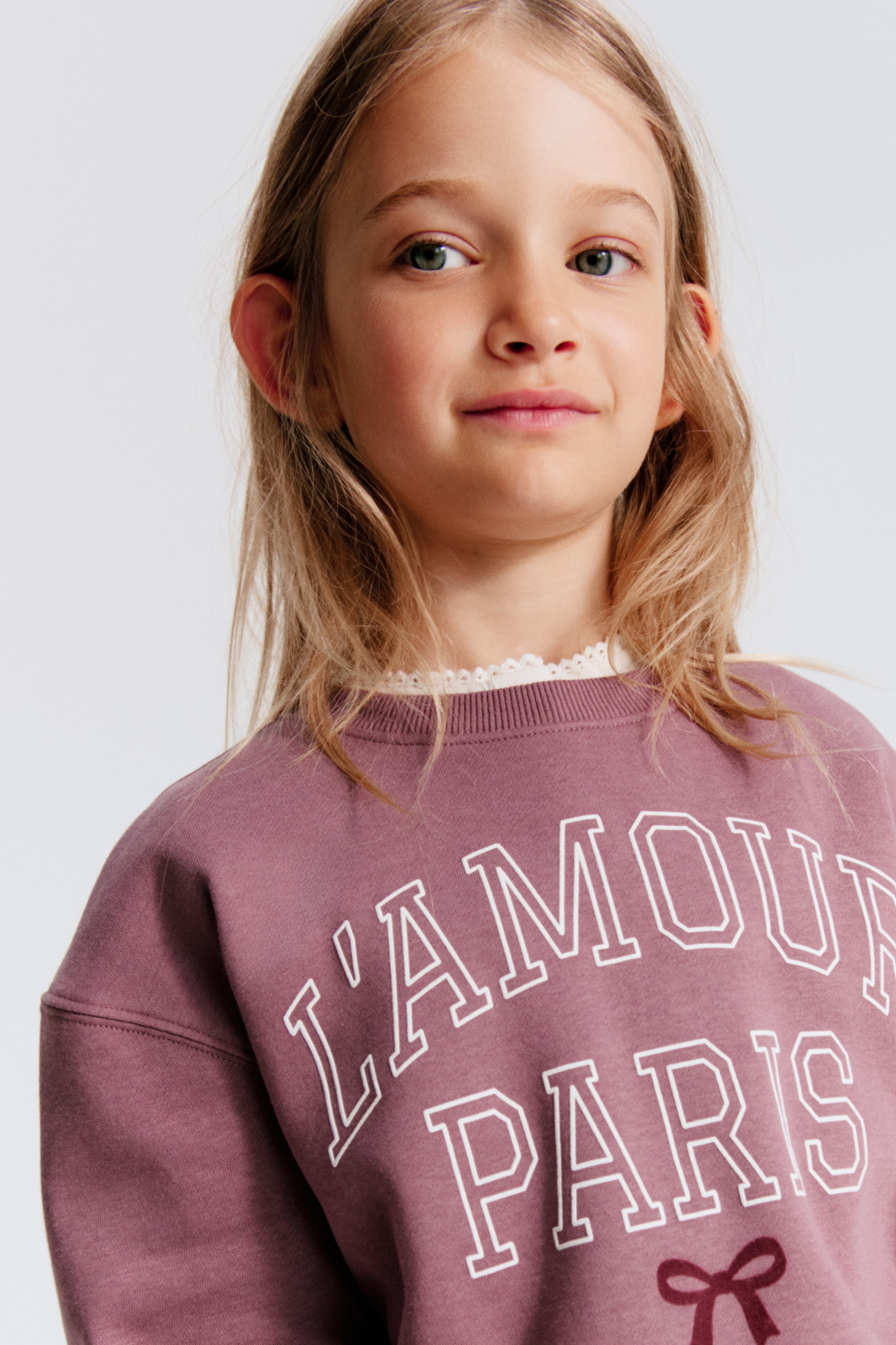 Детские худи H&M Brushed-Inside Sweatshirt with Printed Motif — фото 4