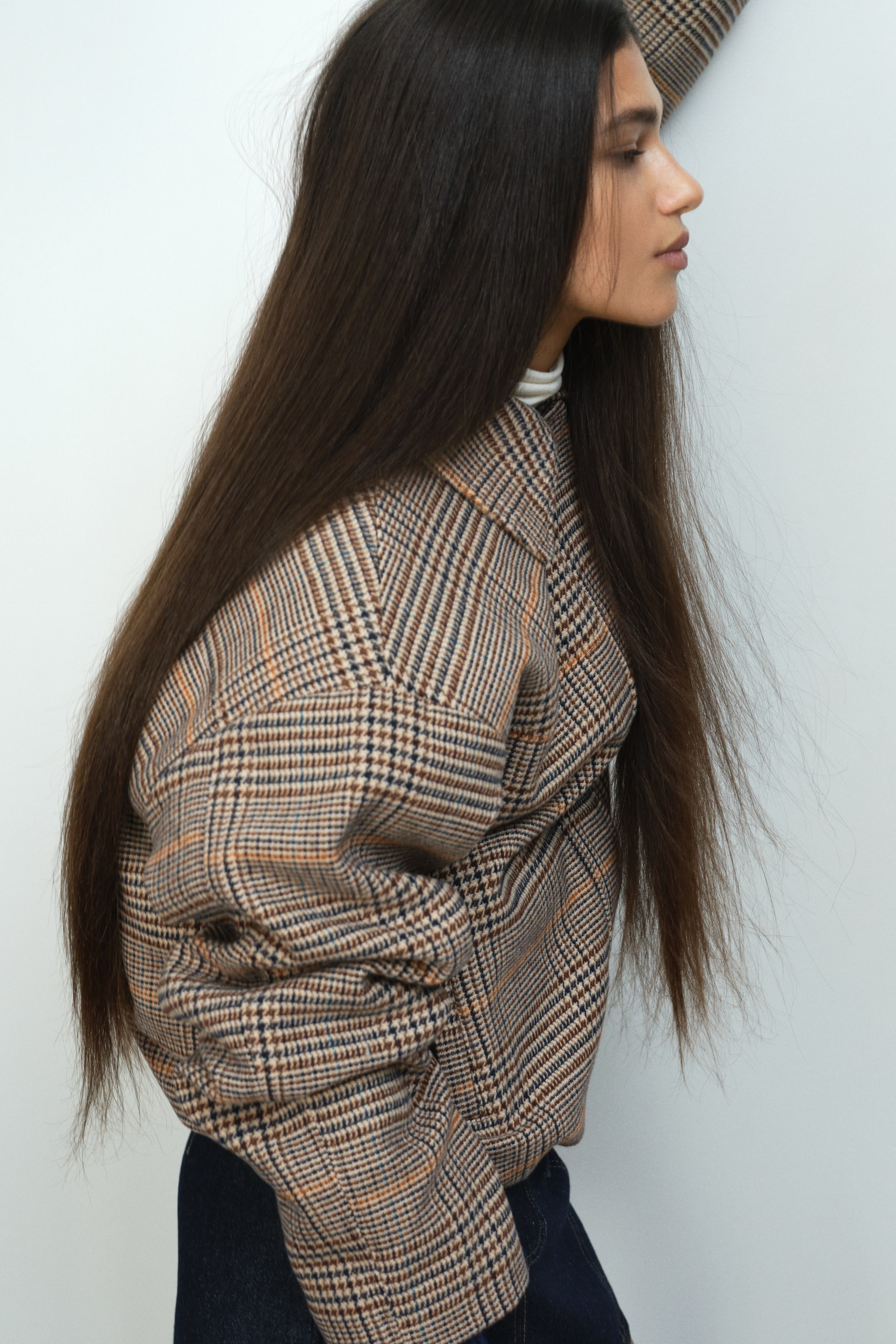 View larger image: Collared bomber jacket - Light beige/Checked - Ladies | H&M IN 3