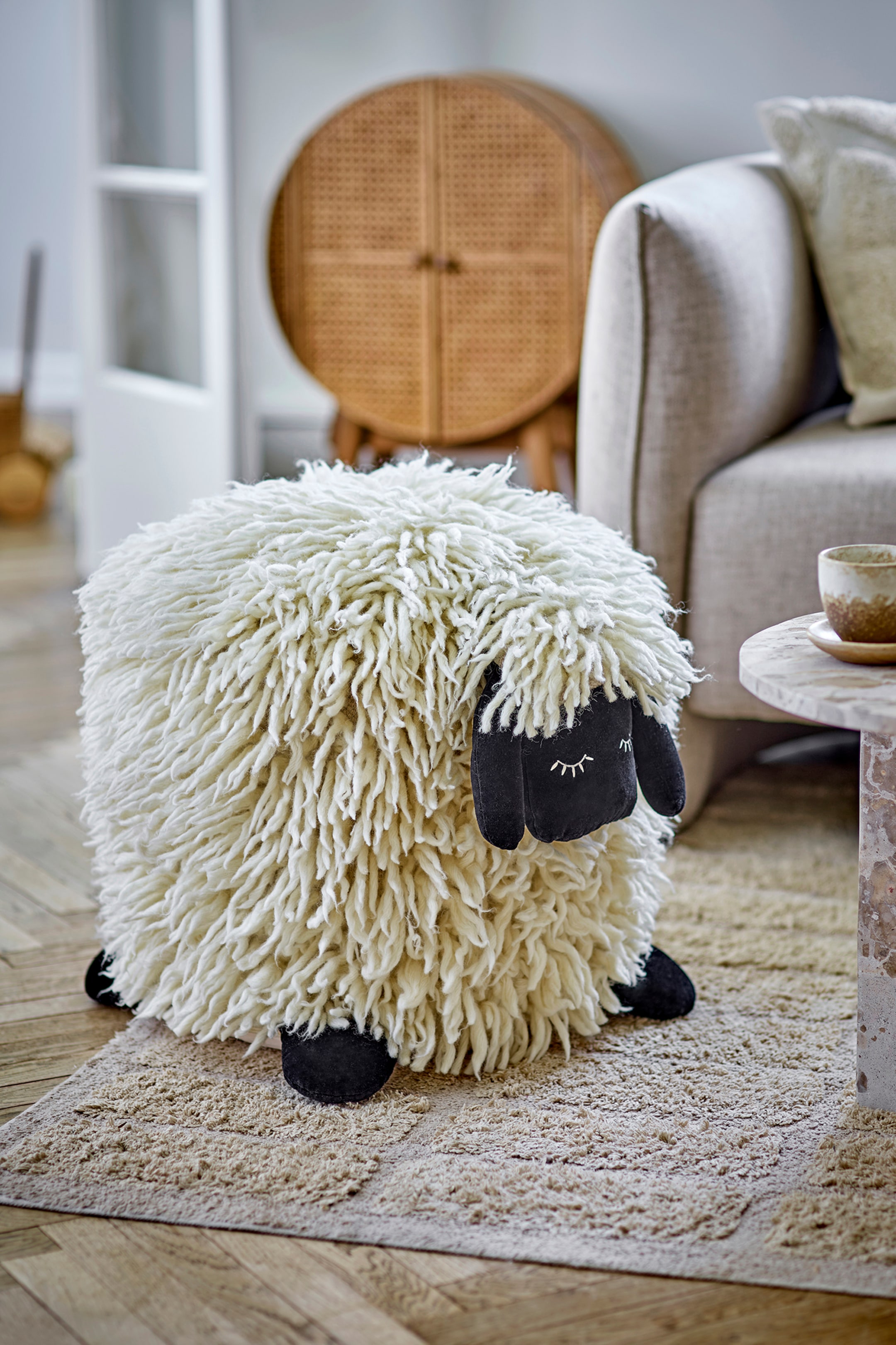 Größeres Bild ansehen: Dolly Pouf - Weiß - Bloomingville MINI - Home All | H&M DE 1
