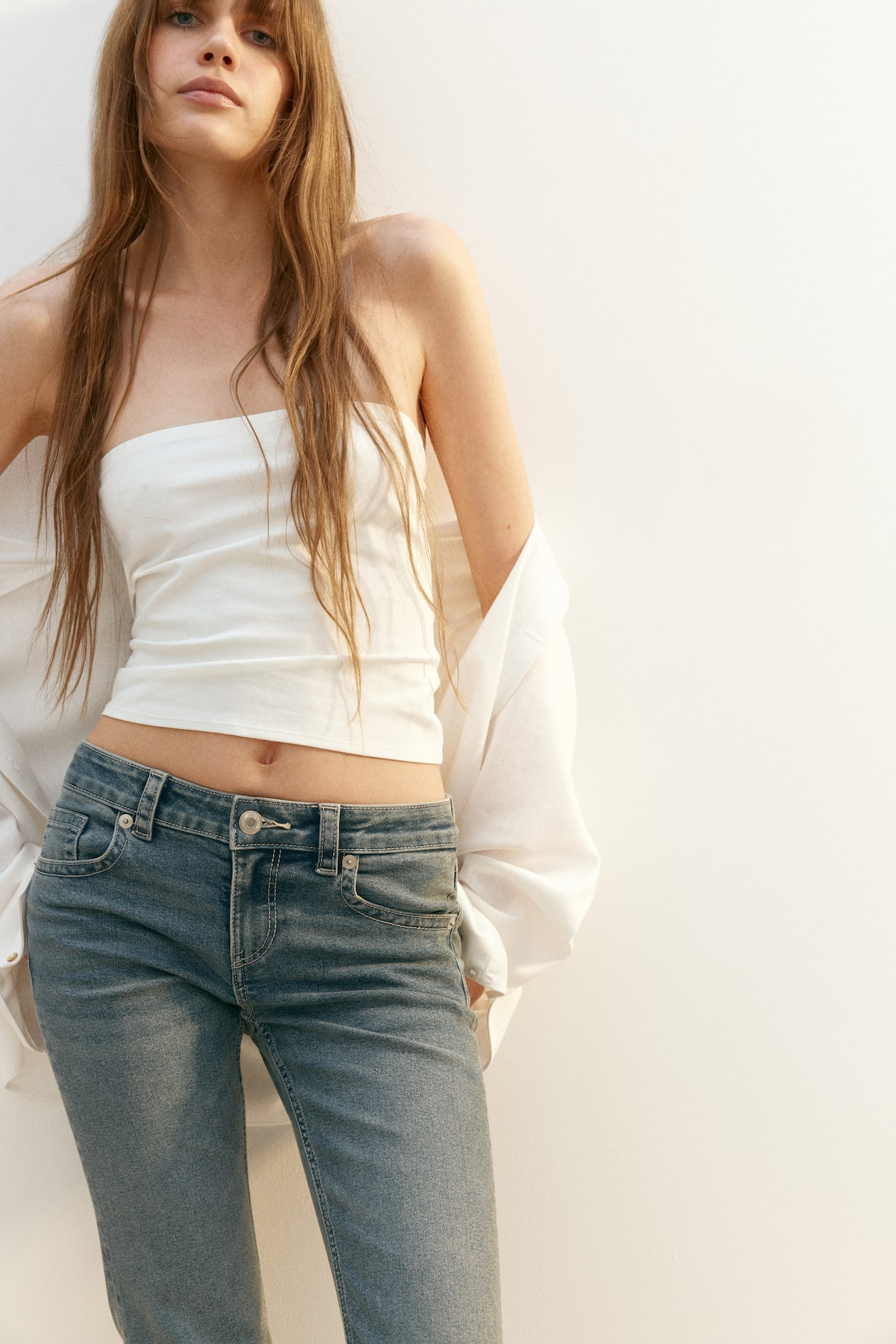 Flared Low Jeans - image 2