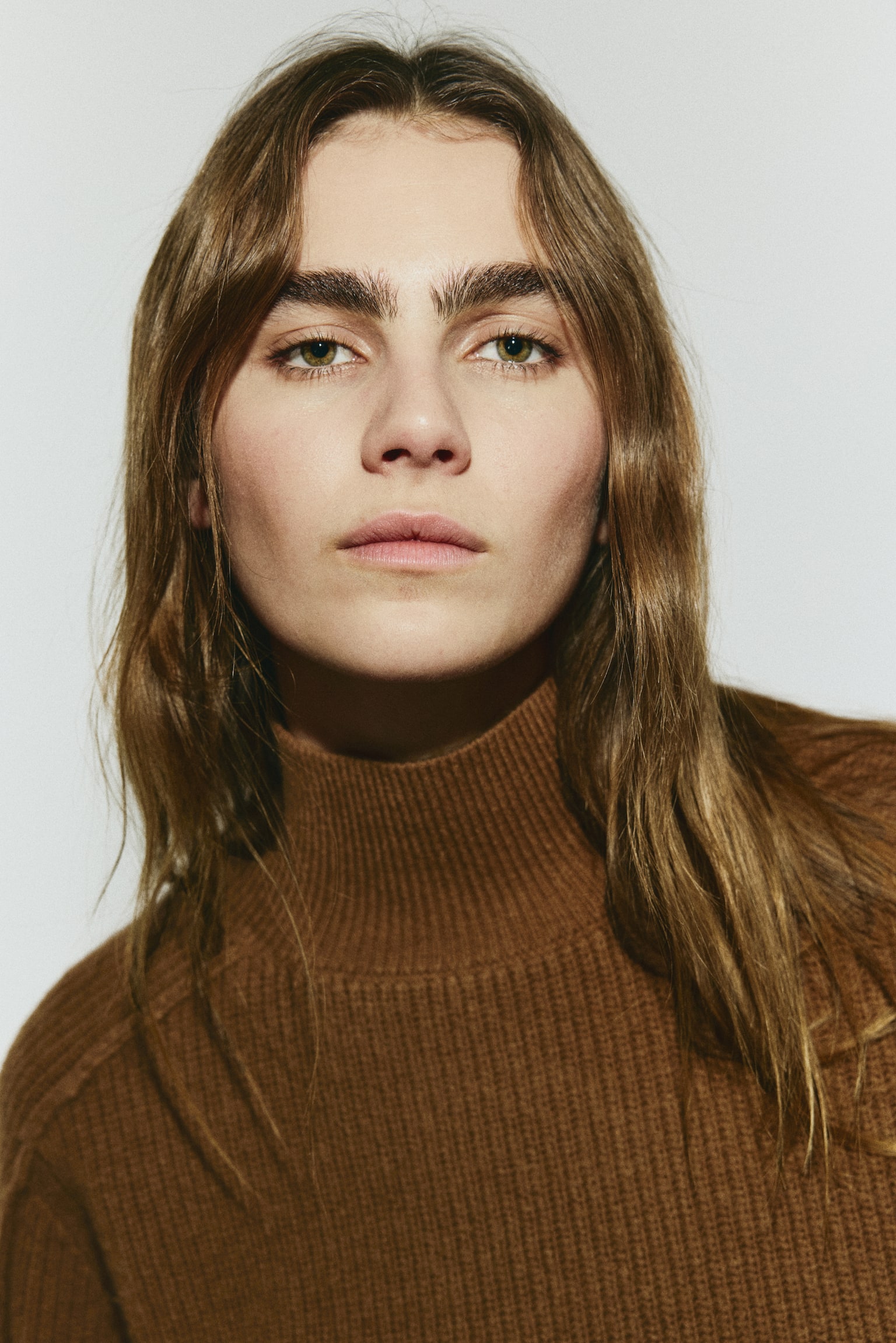 Rib-Knit Mock Turtleneck Sweater - Brown/Light beige - 5