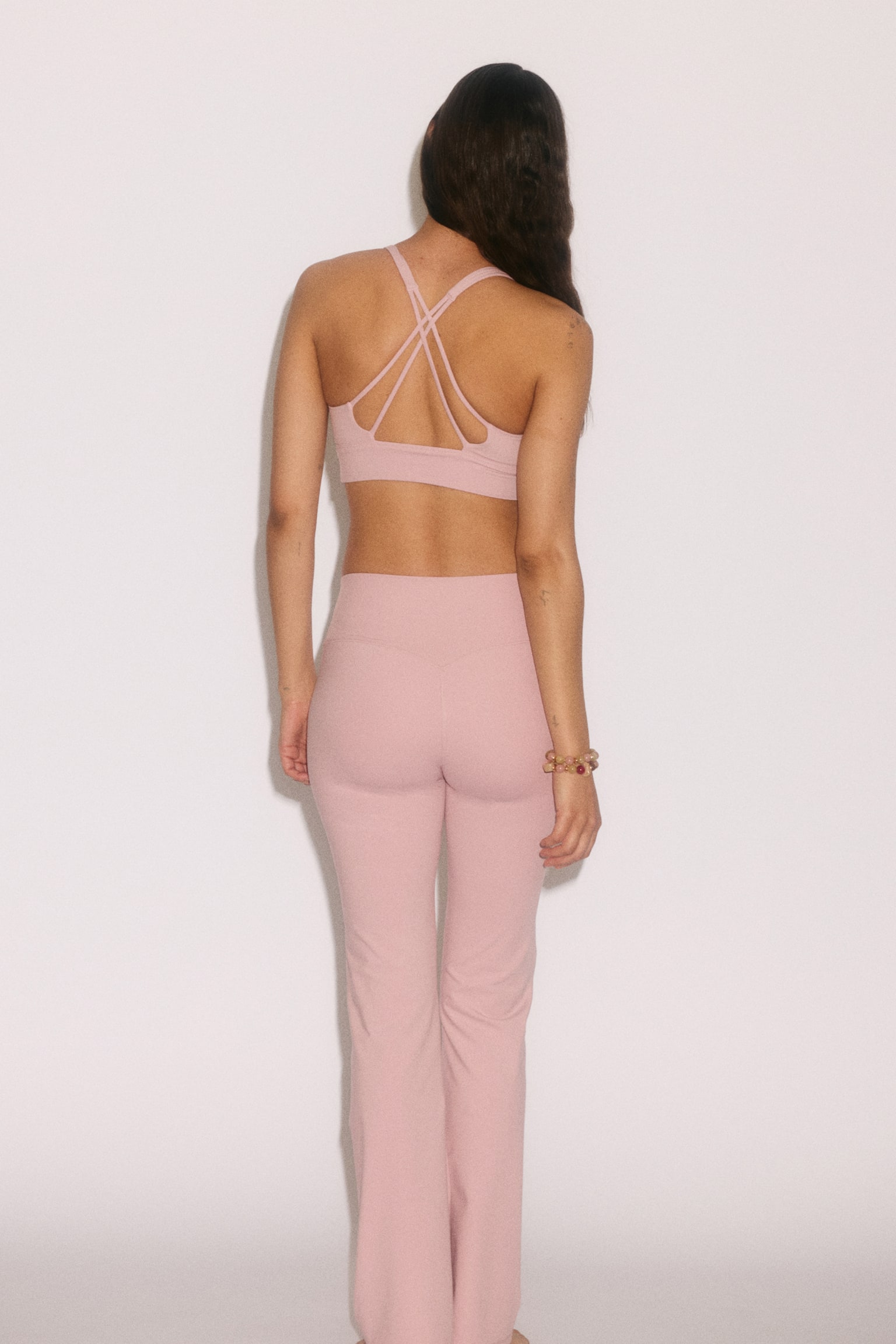 Розкльошені легінси для йоги SoftMove™ - Пастельно-рожевий/Шоколадно-сливовий/Темно-синій/Теплий коричневий/Чорний/Античний рожевий/Темно-сірий/Морський блакитний/Персиково-бежевий - 5