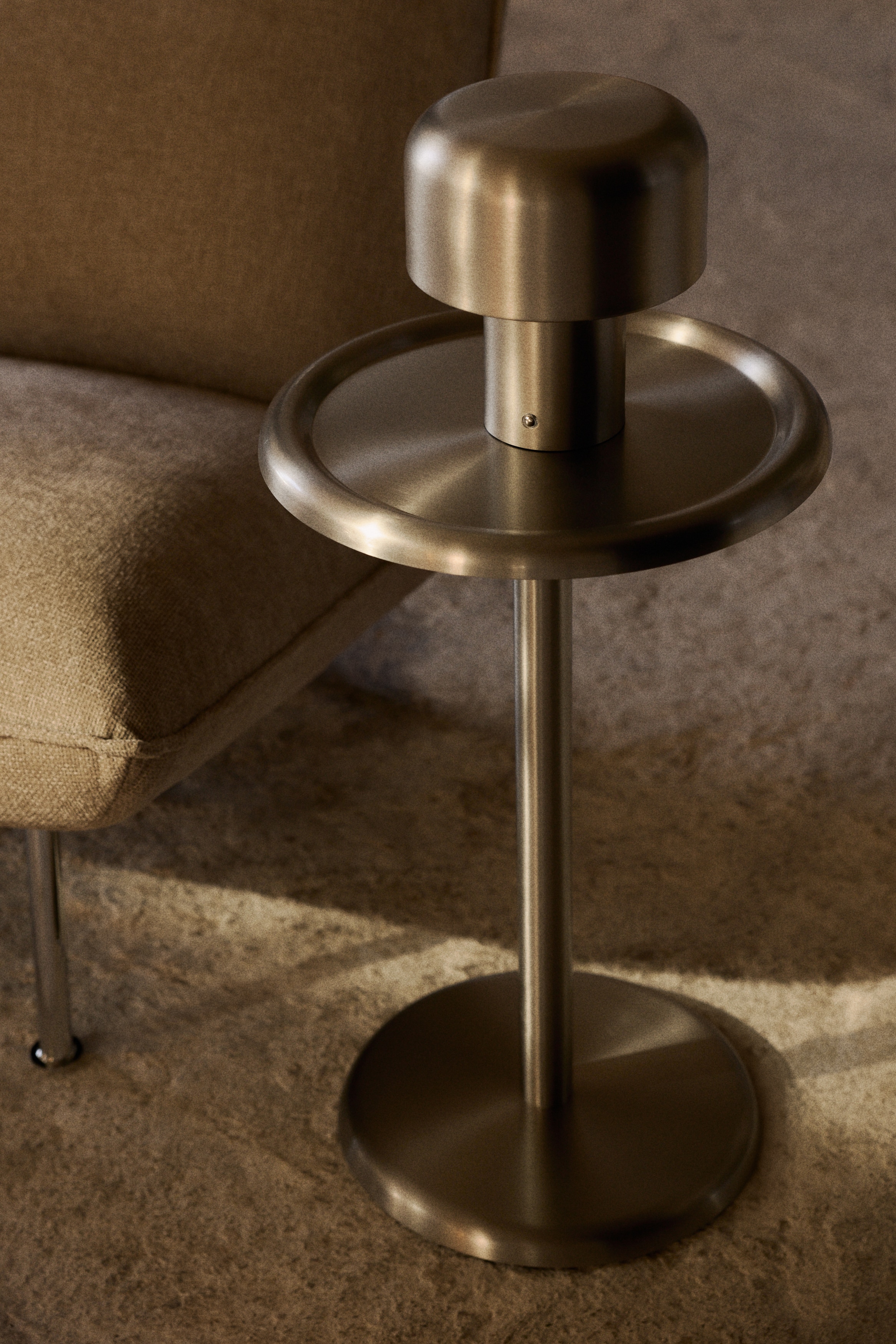 Metal side table - Silver-coloured/Light beige/Beige