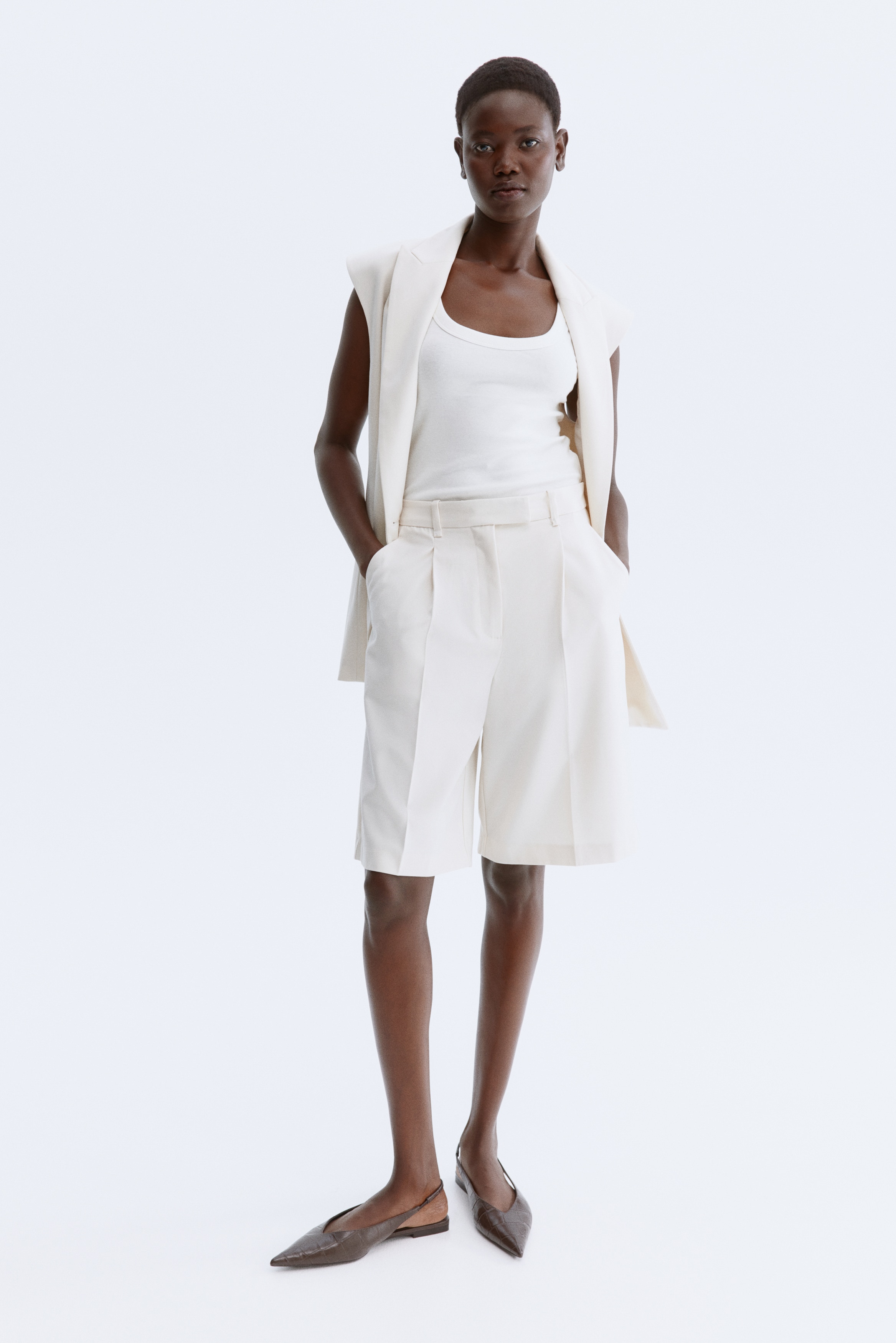 Bermuda shorts - White