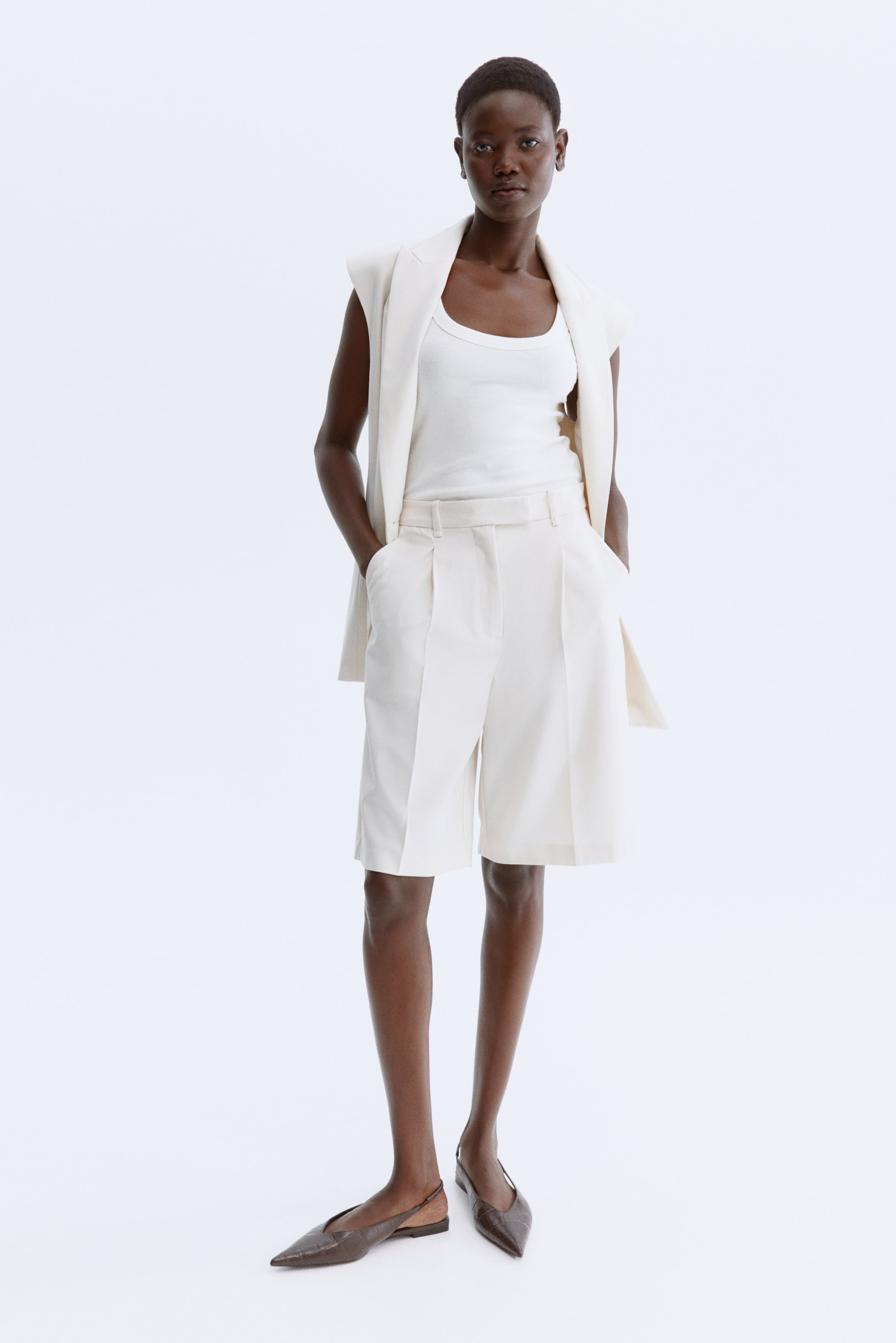 View larger image: Bermuda shorts - White - Ladies | H&M IN 1