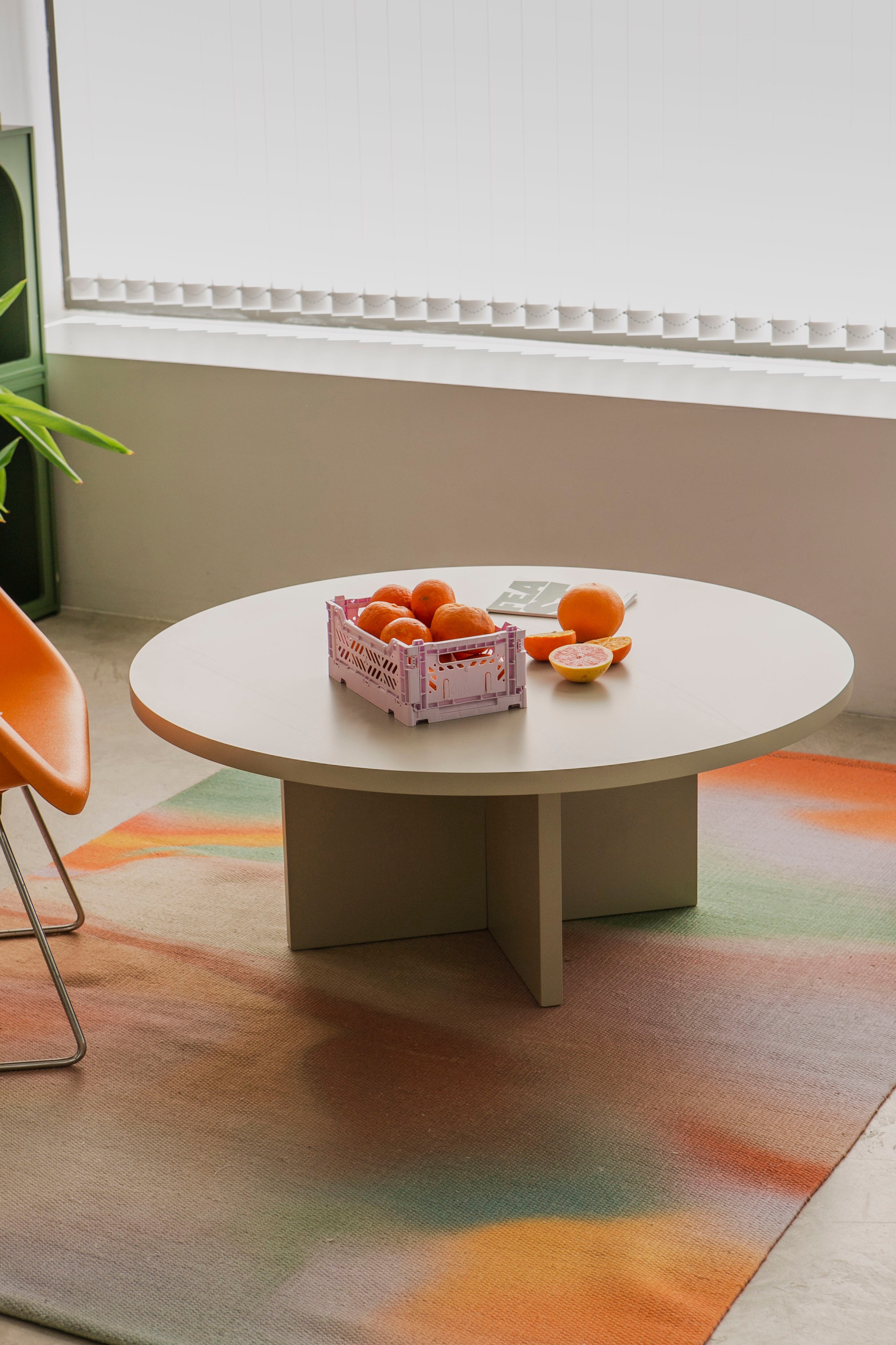 Round Coffee Table With Laminated Top - Taupe/Bleu De Prusse/Vert Cèdre/Rouge Flamme