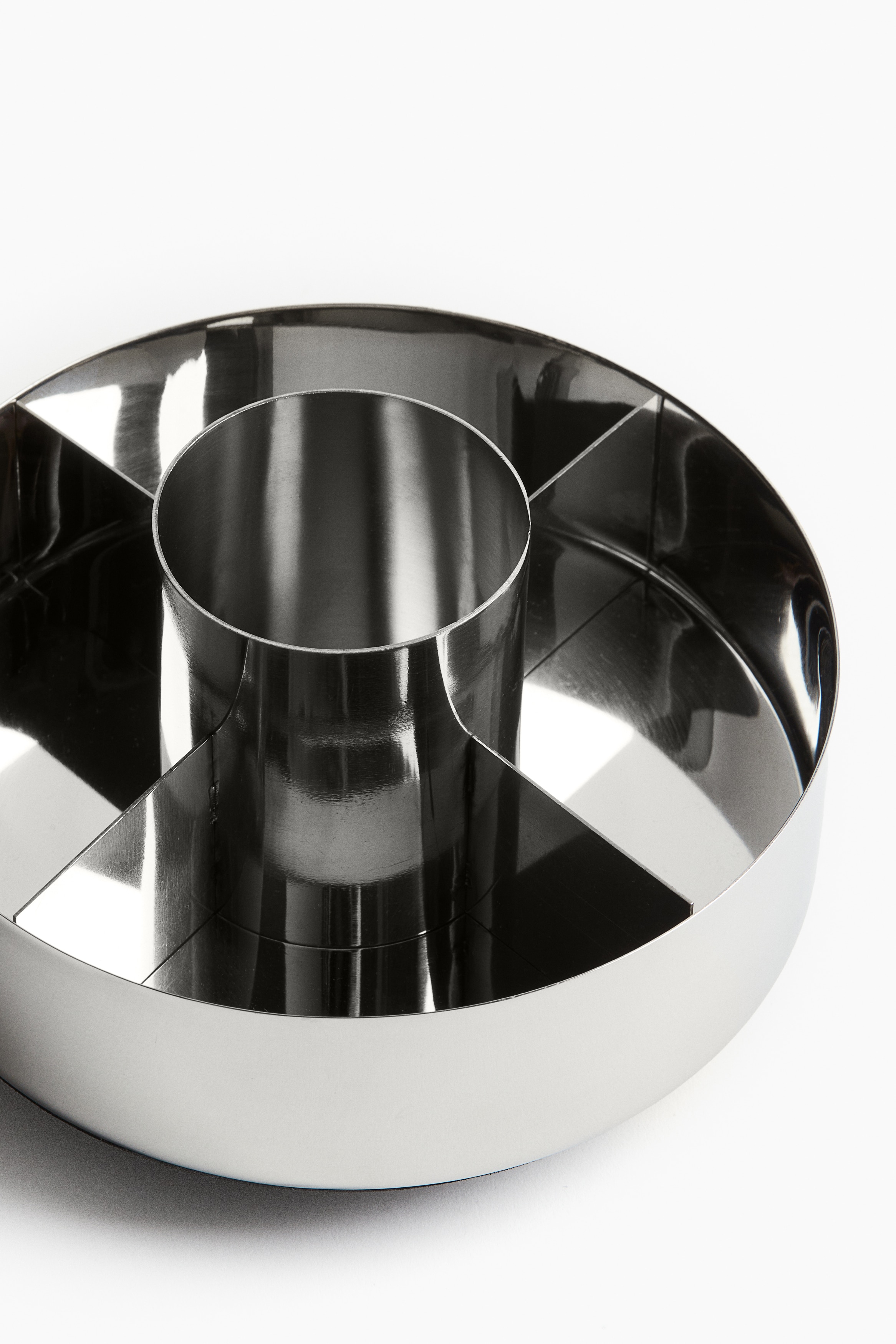 Silver-colored Rotating Storage Box at H&M Home | H&M CA