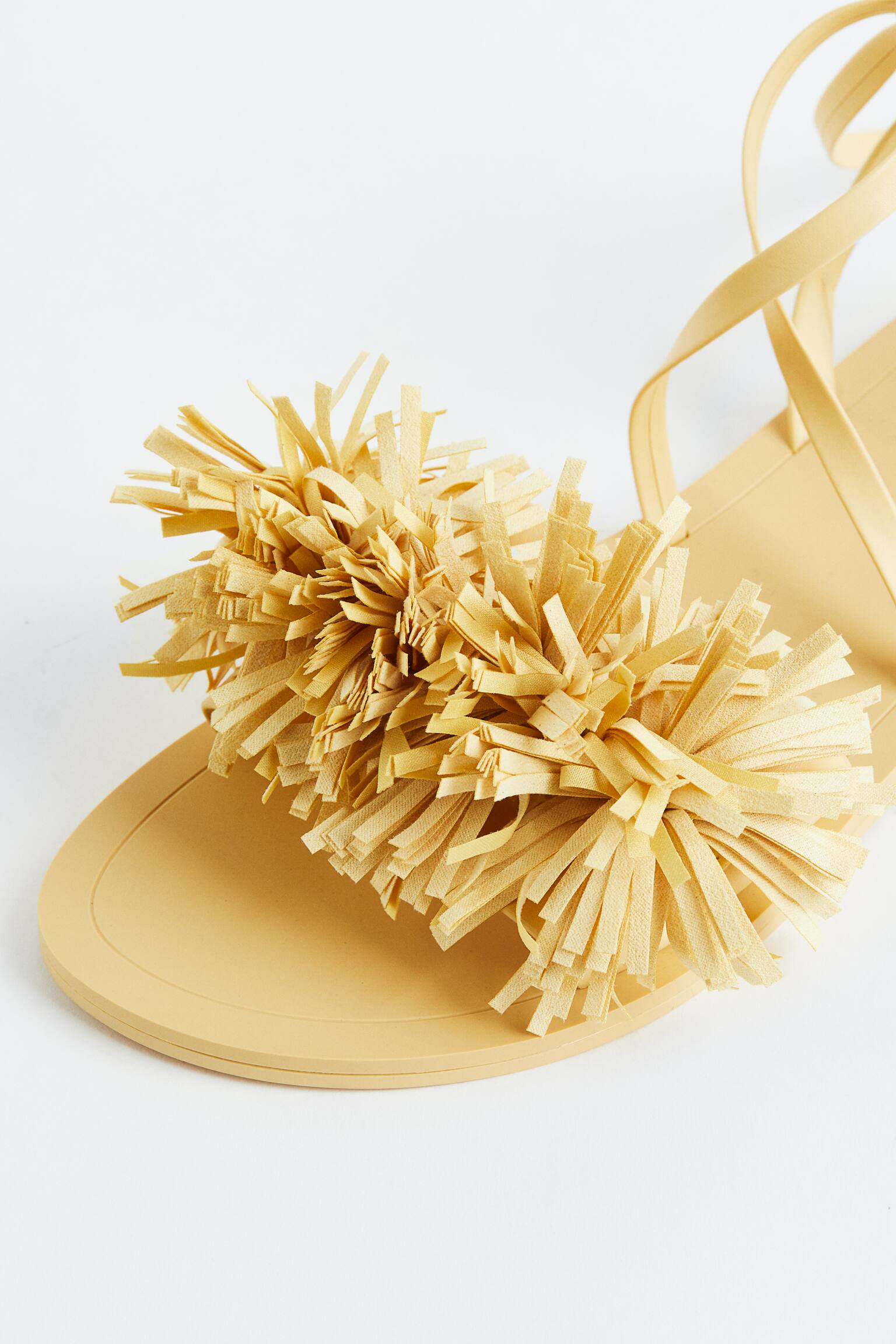 Tasselled sandals - Yellow/Pink - 2