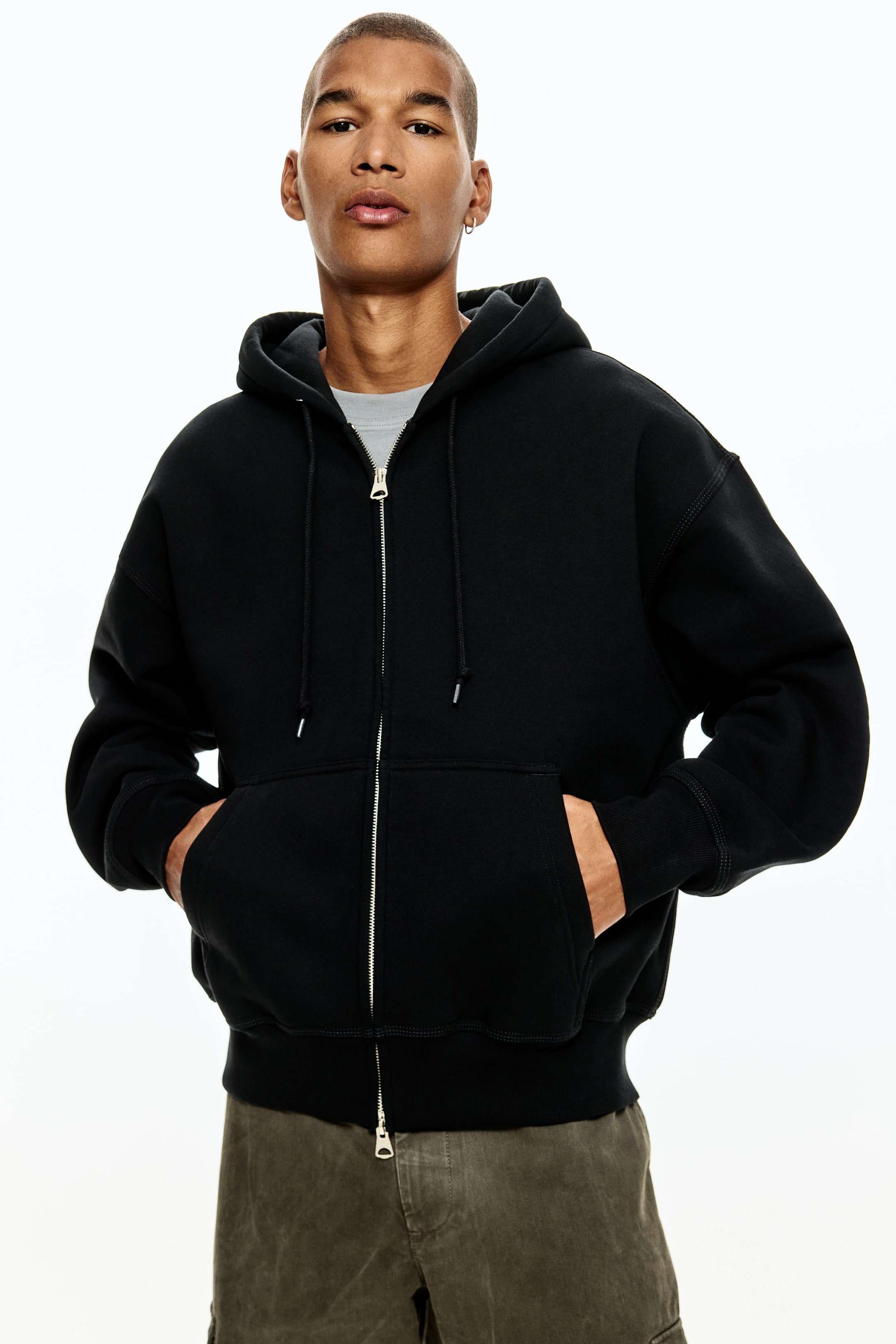 Größeres Bild anzeigen: Oversized Hoodiejacke mit Zipper - Schwarz - Men | H&M AT 2