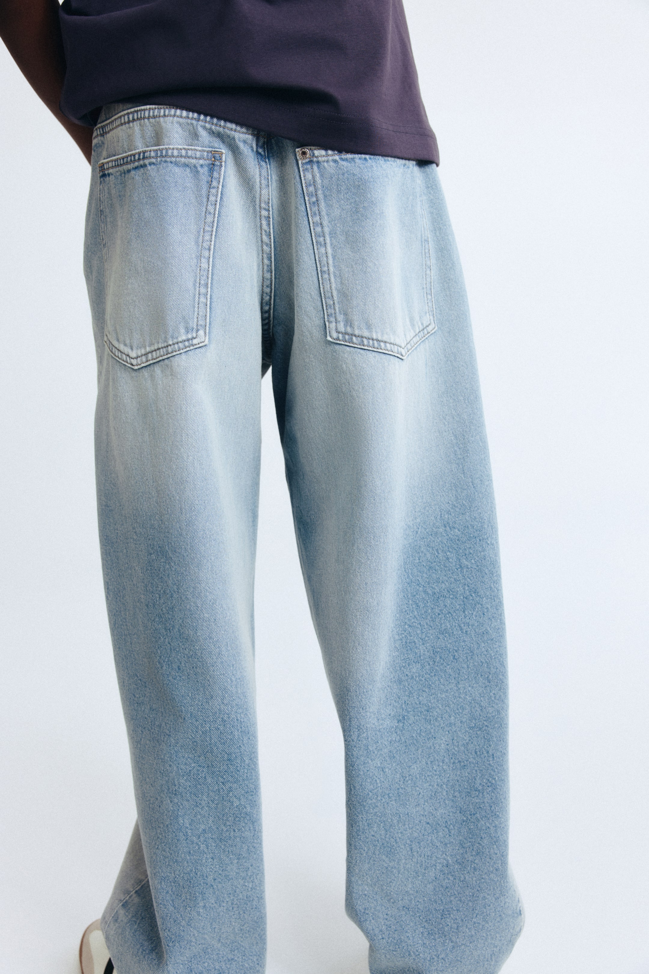 Näytä suurempi kuva: Farkut Baggy Fit - Vaalea deniminsininen - Kids | H&M FI 2