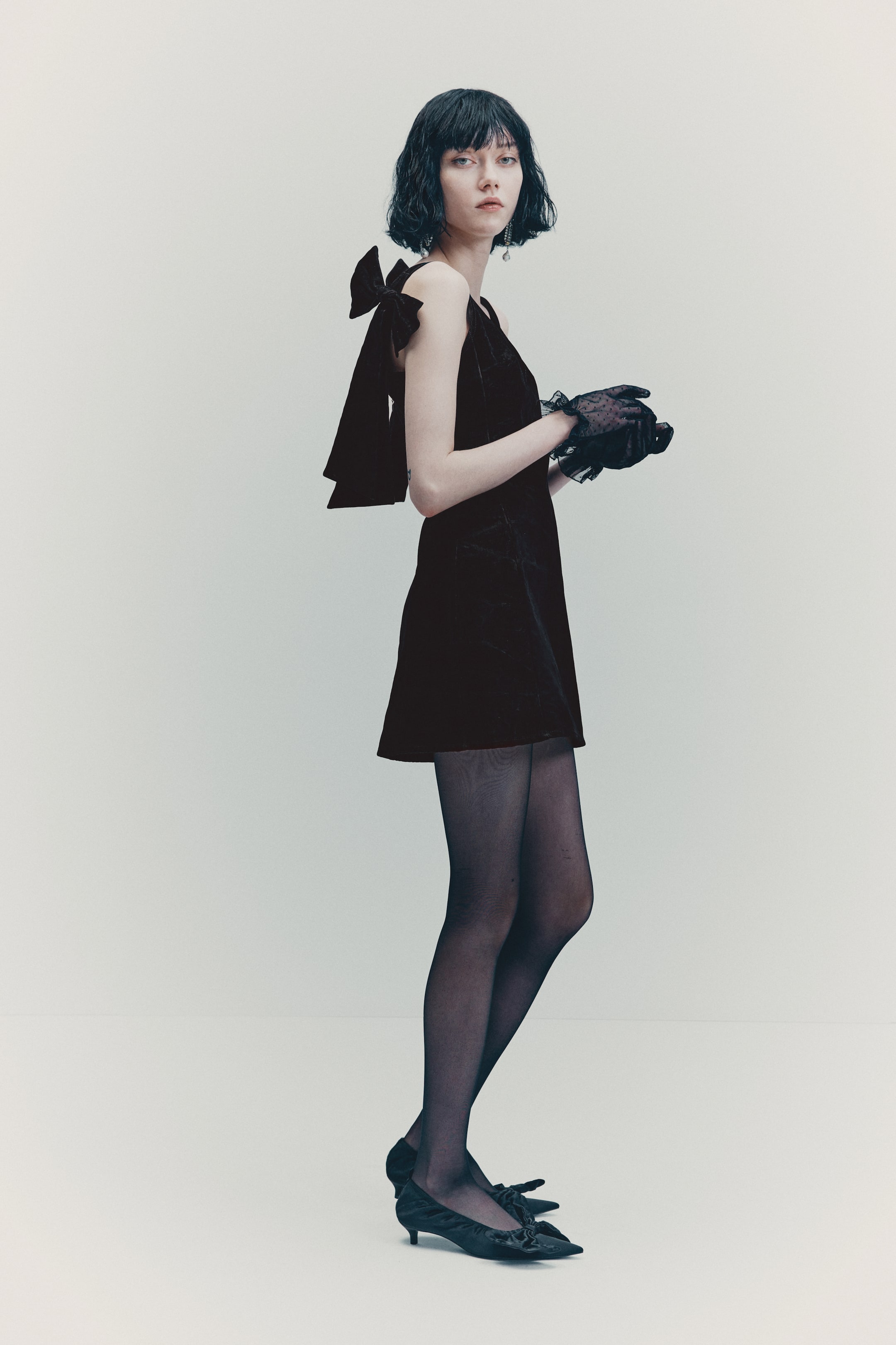 Nagyobb kép megtekintése: Masnis miniruha - Fekete - NŐI | H&M HU 4