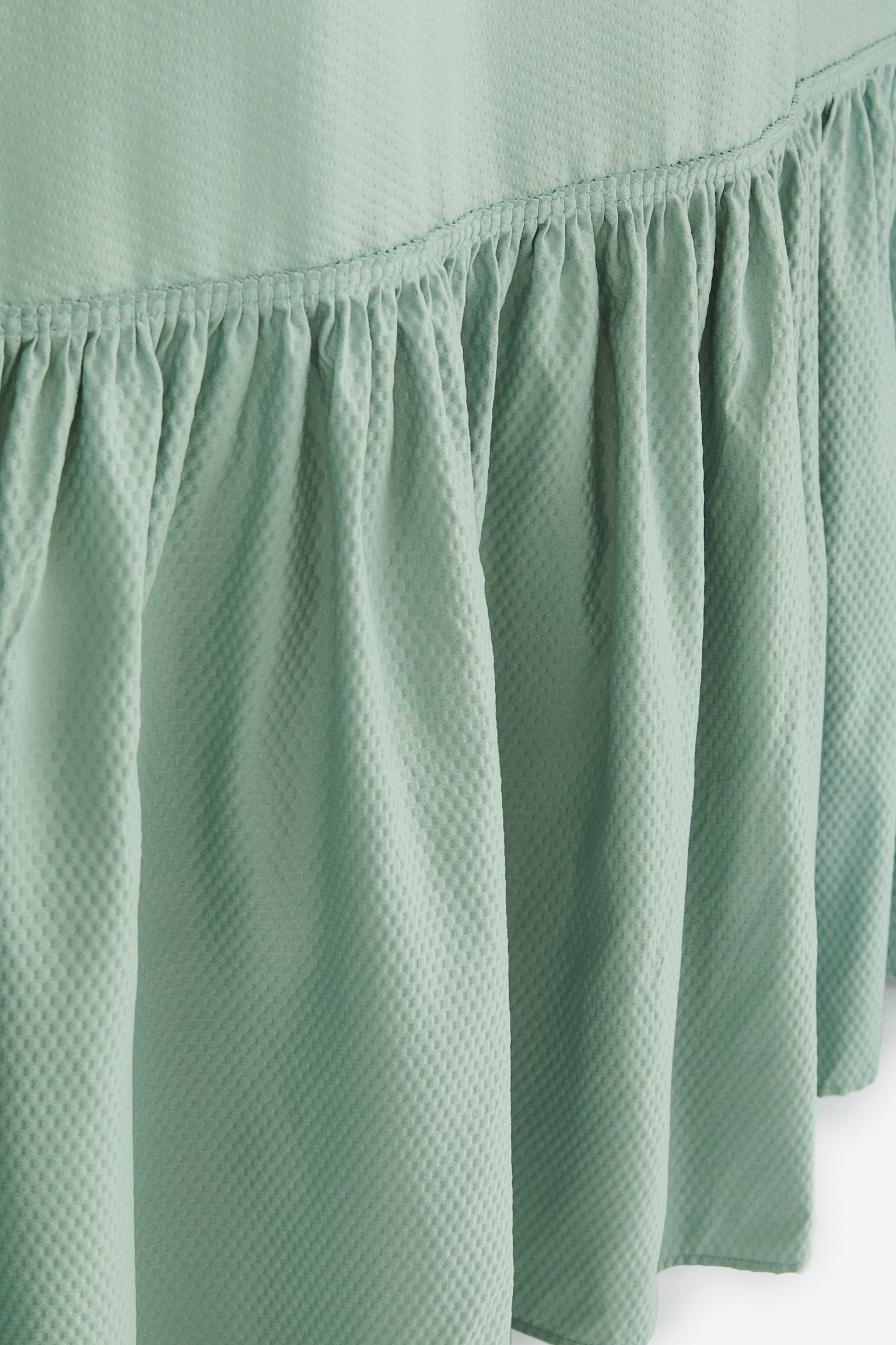 Flounce-trimmed shower curtain - Sage green/Light blue - 2