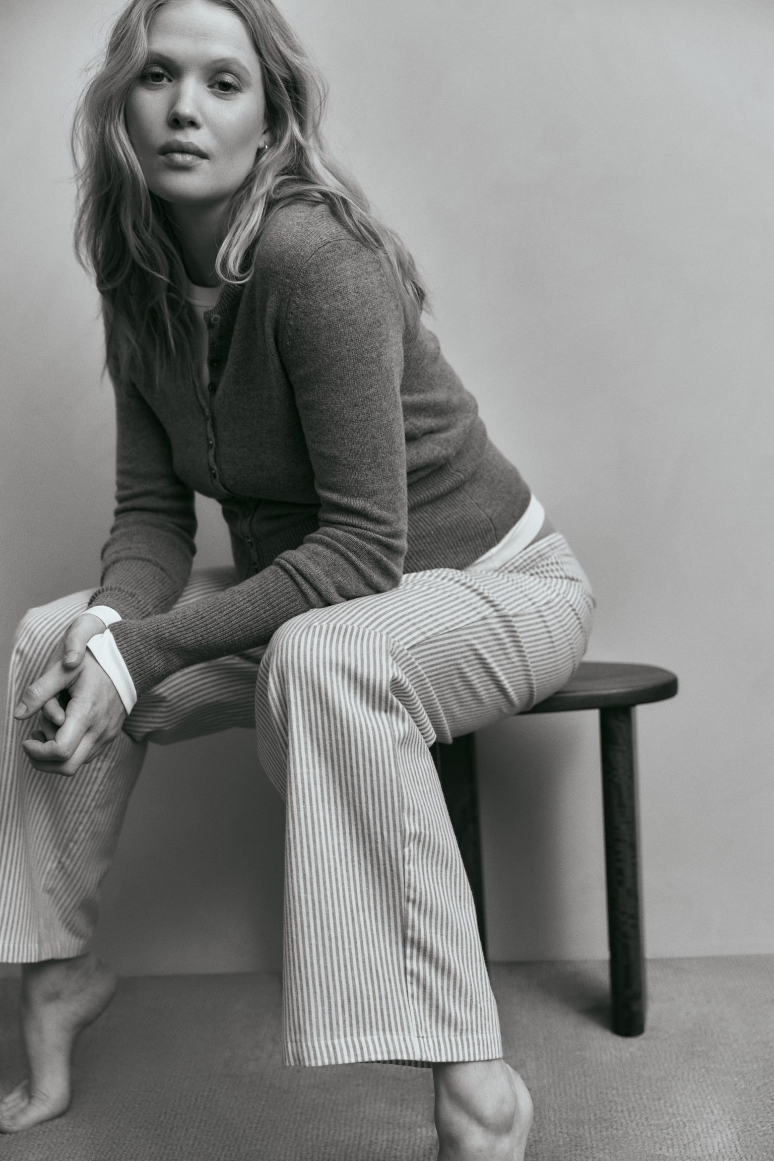 MAMA Pantalón de pijama en franela - Blanco/Rayas grises/Blanco/Cuadros negros - 2