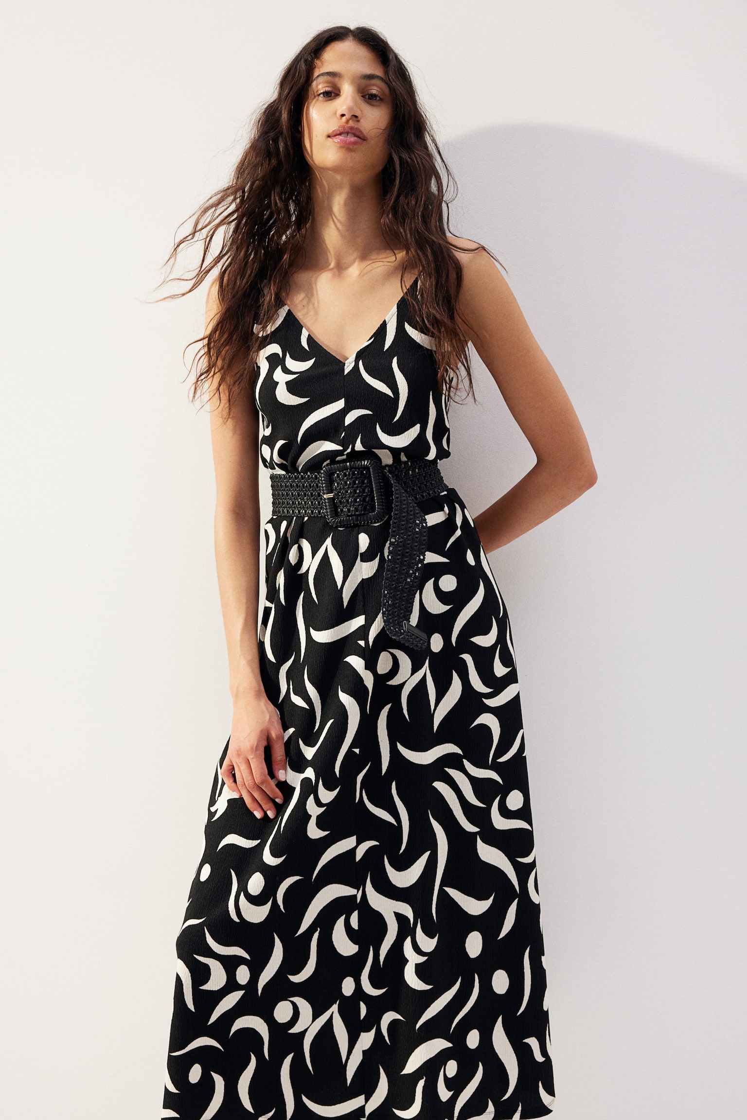 Textured Jersey Maxi Dress - Black/Pattern/Bright red - 4