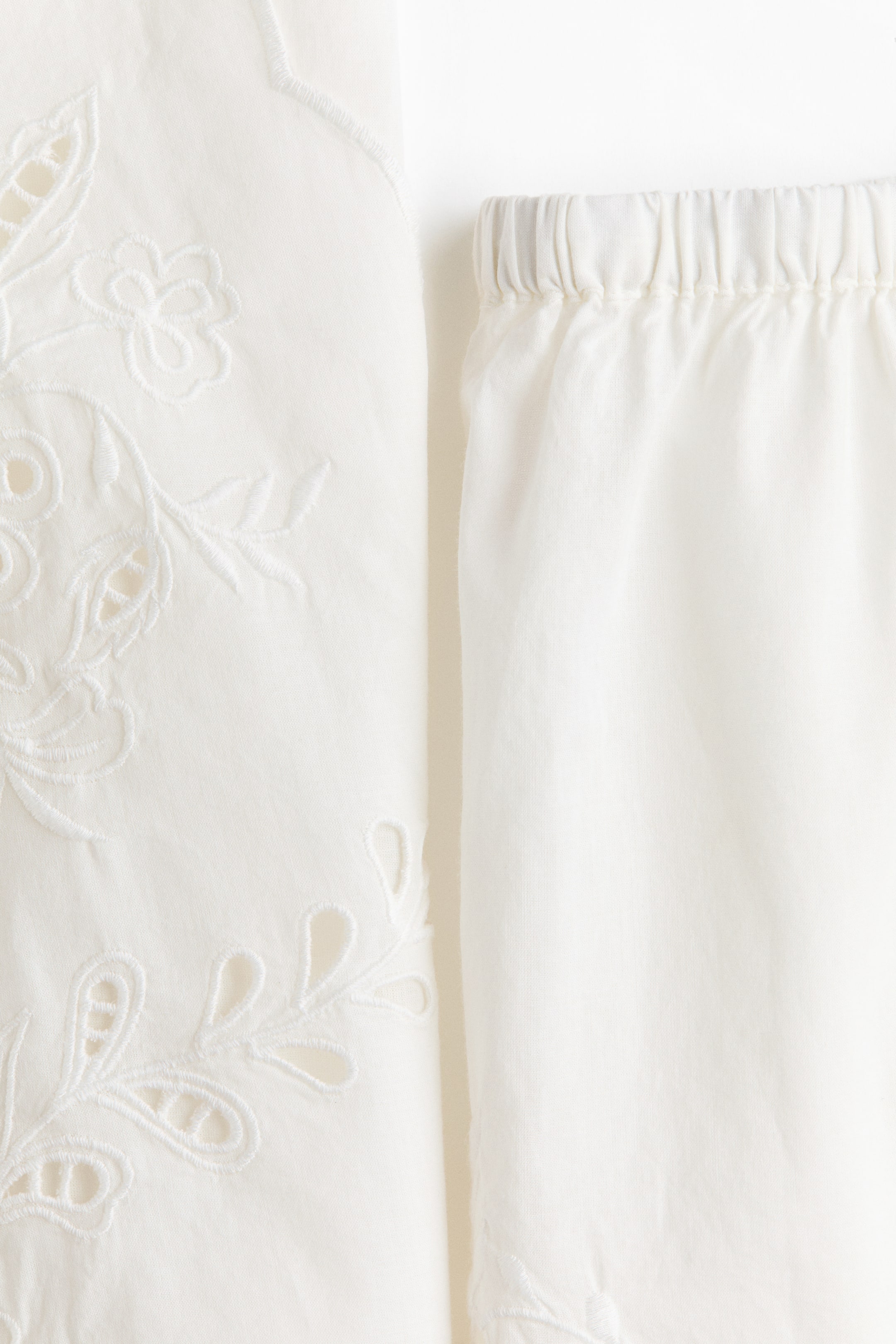 Cotton Pajamas with Eyelet Embroidery