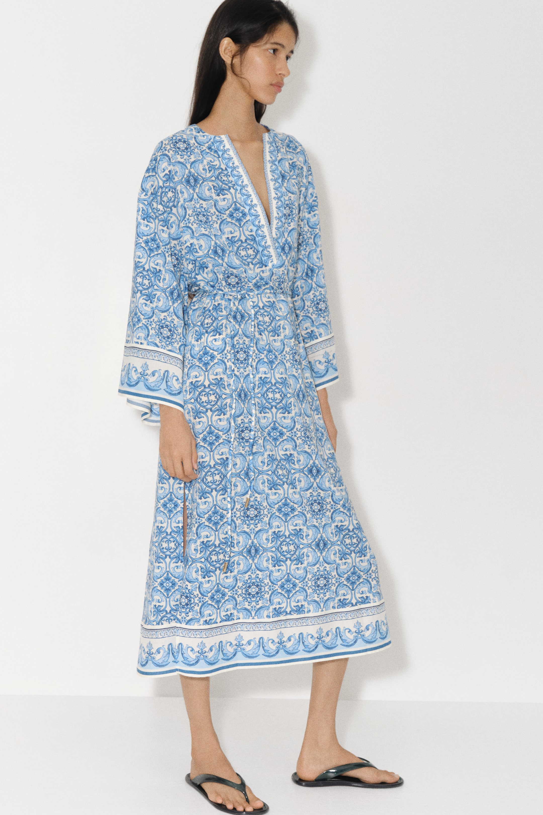 Женские платья H&M Tie-Belt Tunic Dress — фото 3