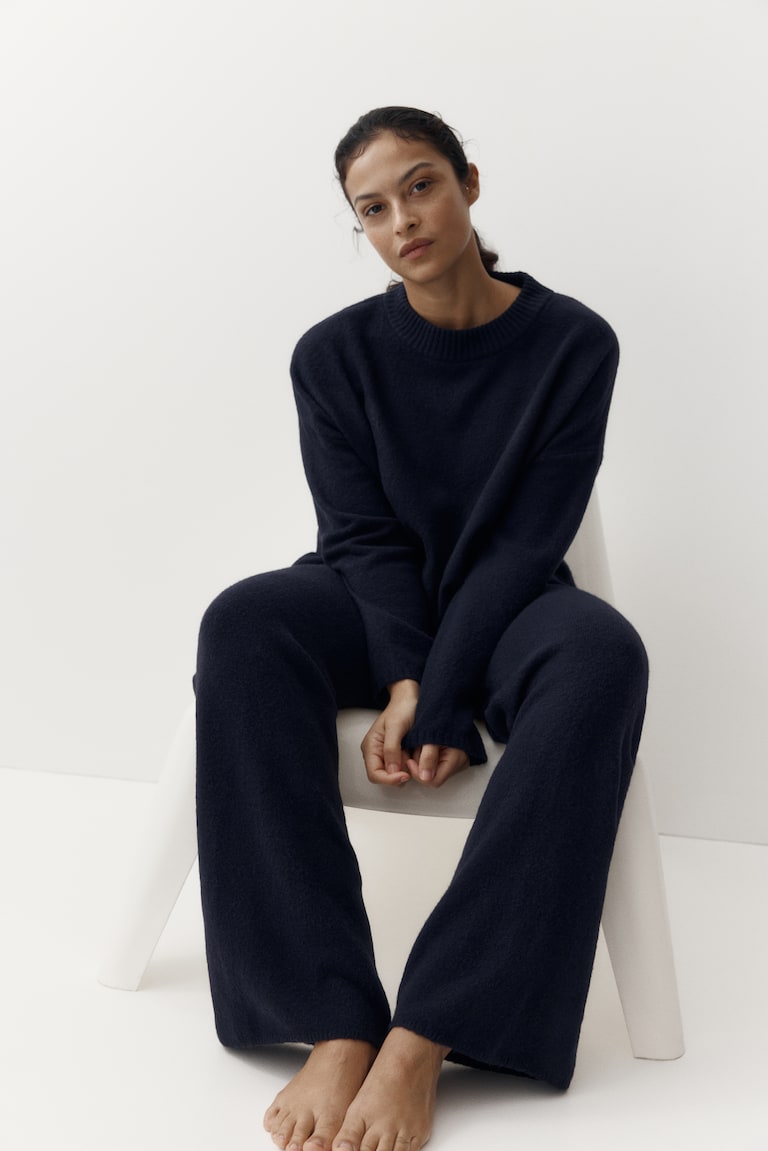 Pantalone od finog pletiva