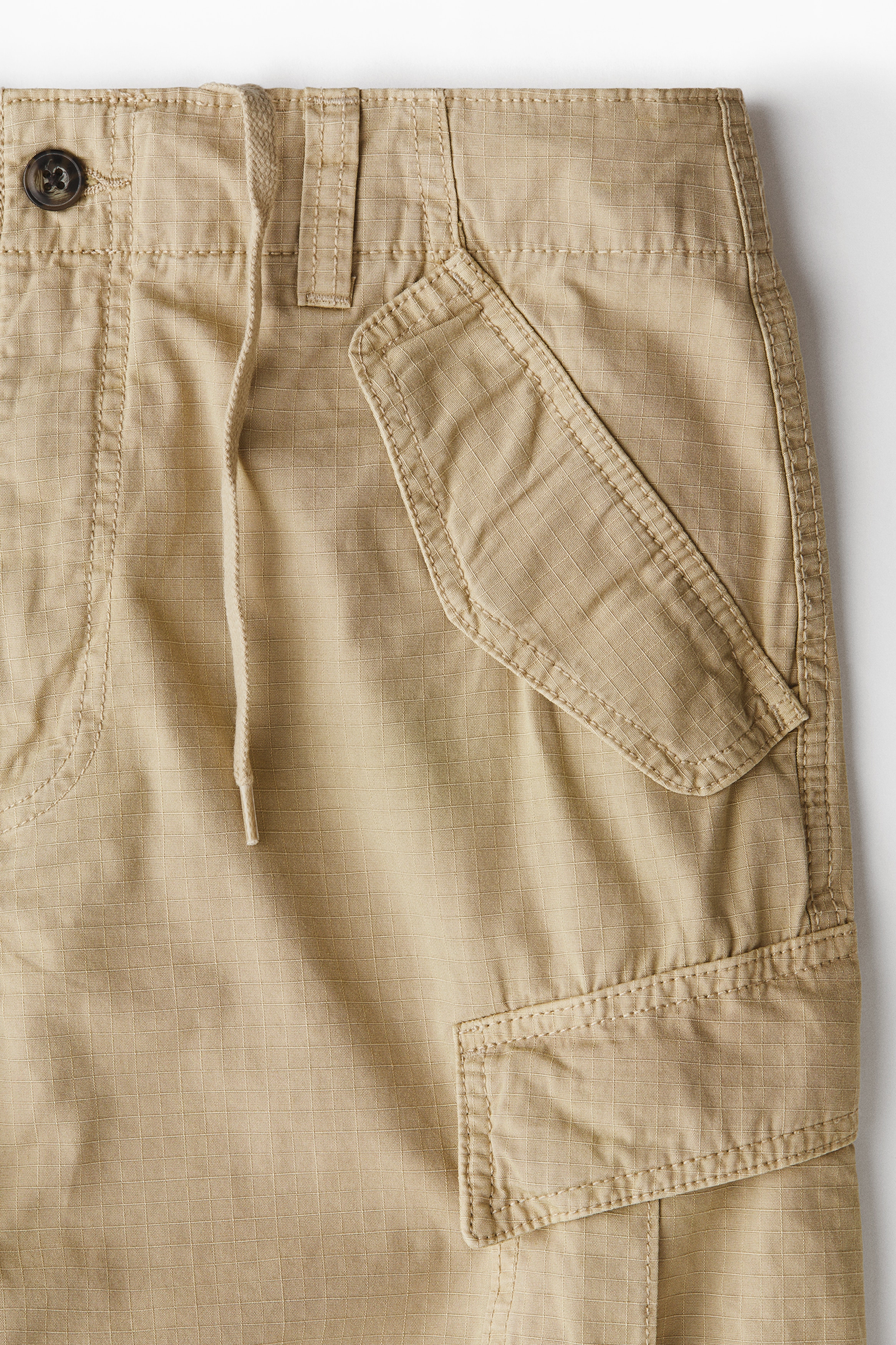 Loose Fit Cargo trousers