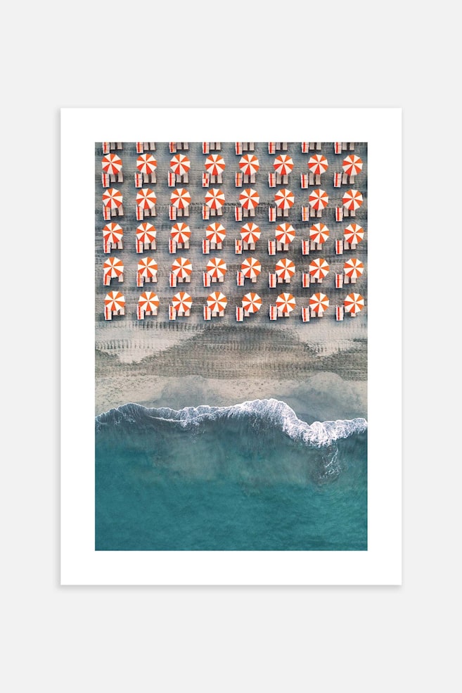 Tuscany Beach Umbrellas Poster - Röd/grön/vit - 1