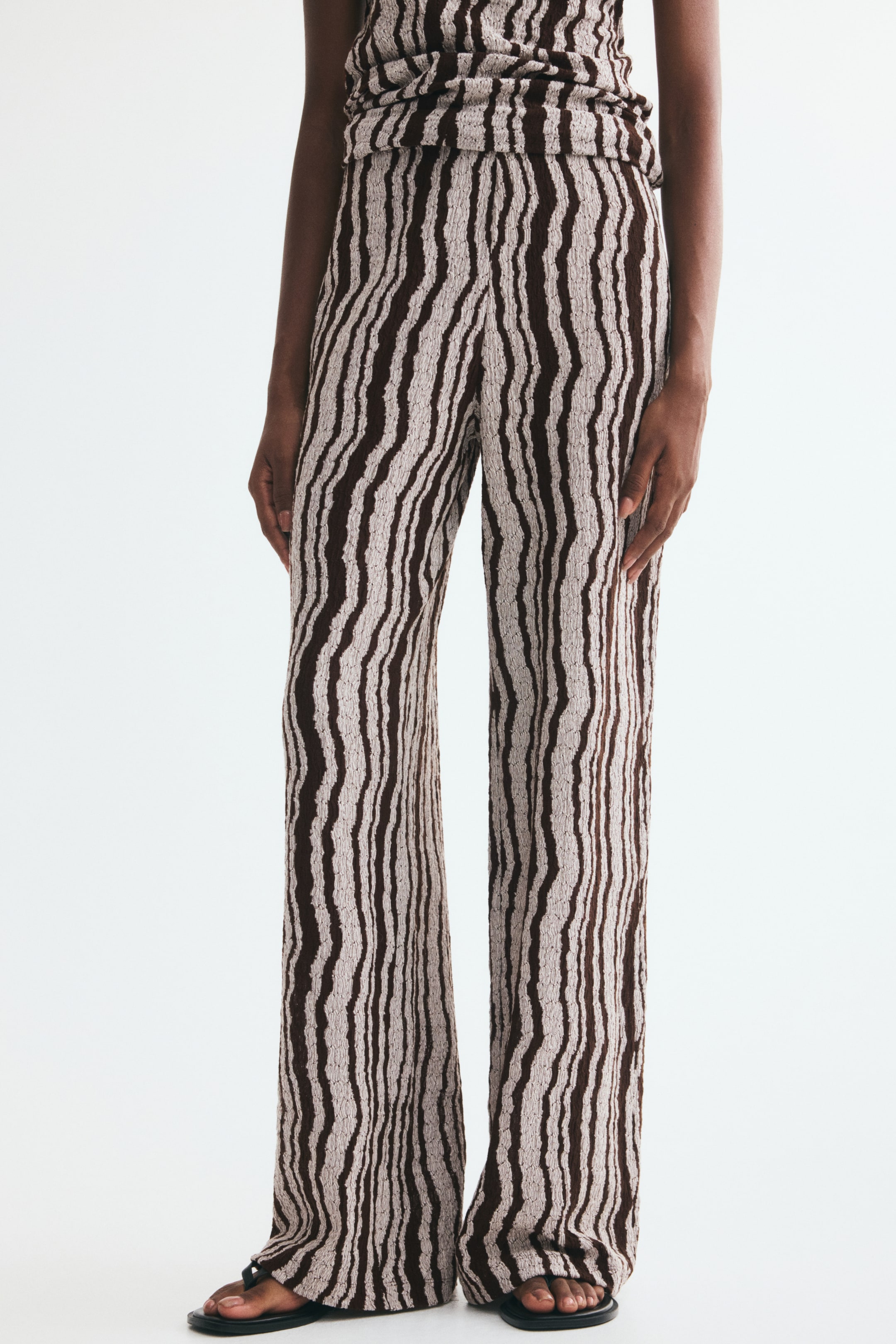 Textured Pull-On Pants