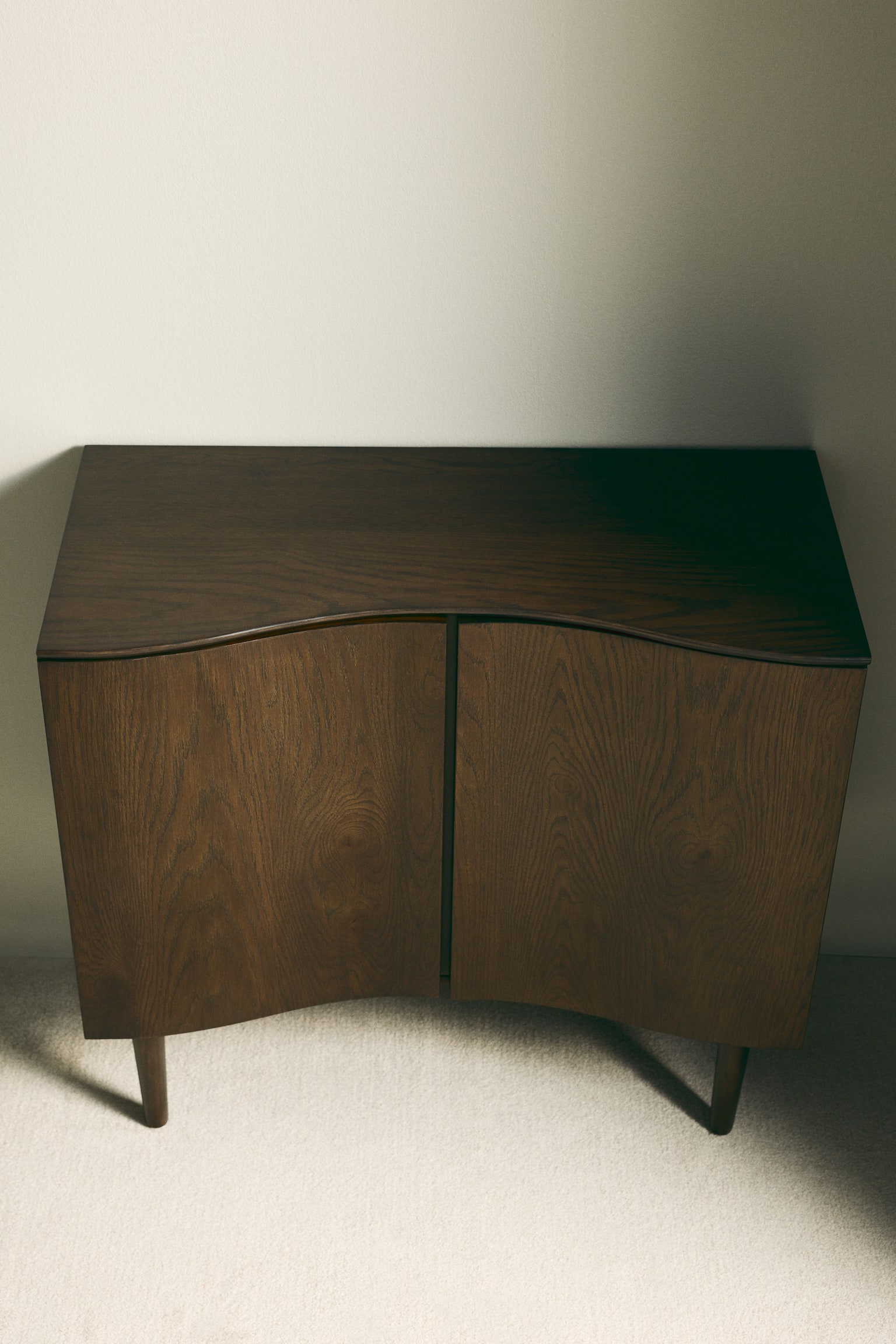 Curved wooden cabinet - Brown - 2