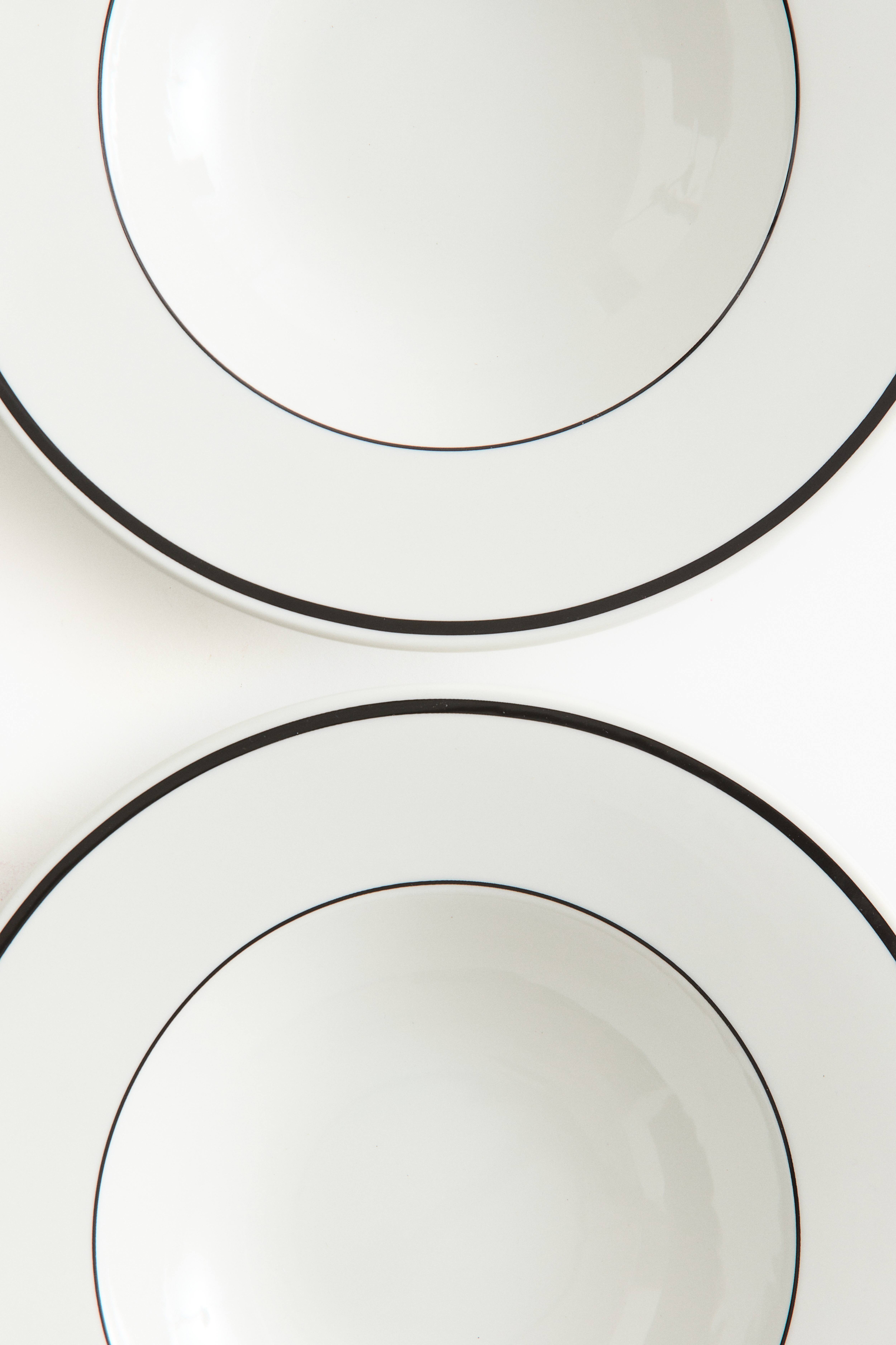 2-Pack Deep Porcelain Plates