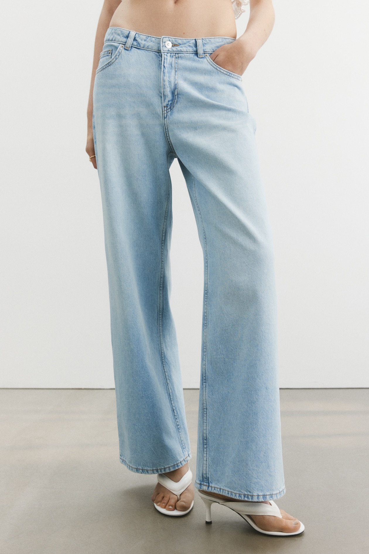 Baggy Regular Waist Jeans - image 3