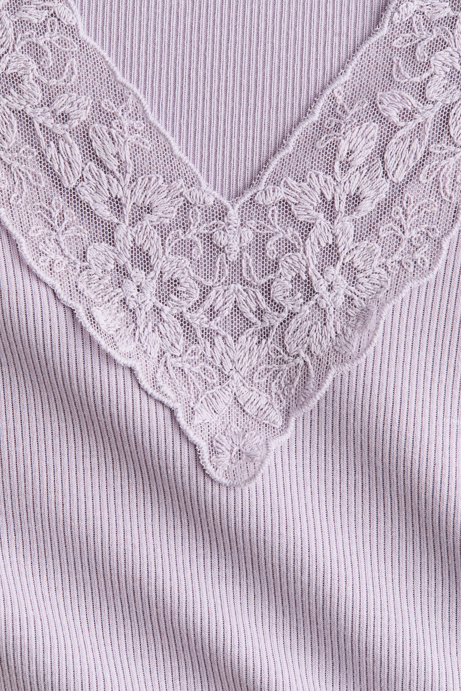 Áo cổ chữ V gân nổi - Màu tím lilac/Màu trắng/Màu đen - 2