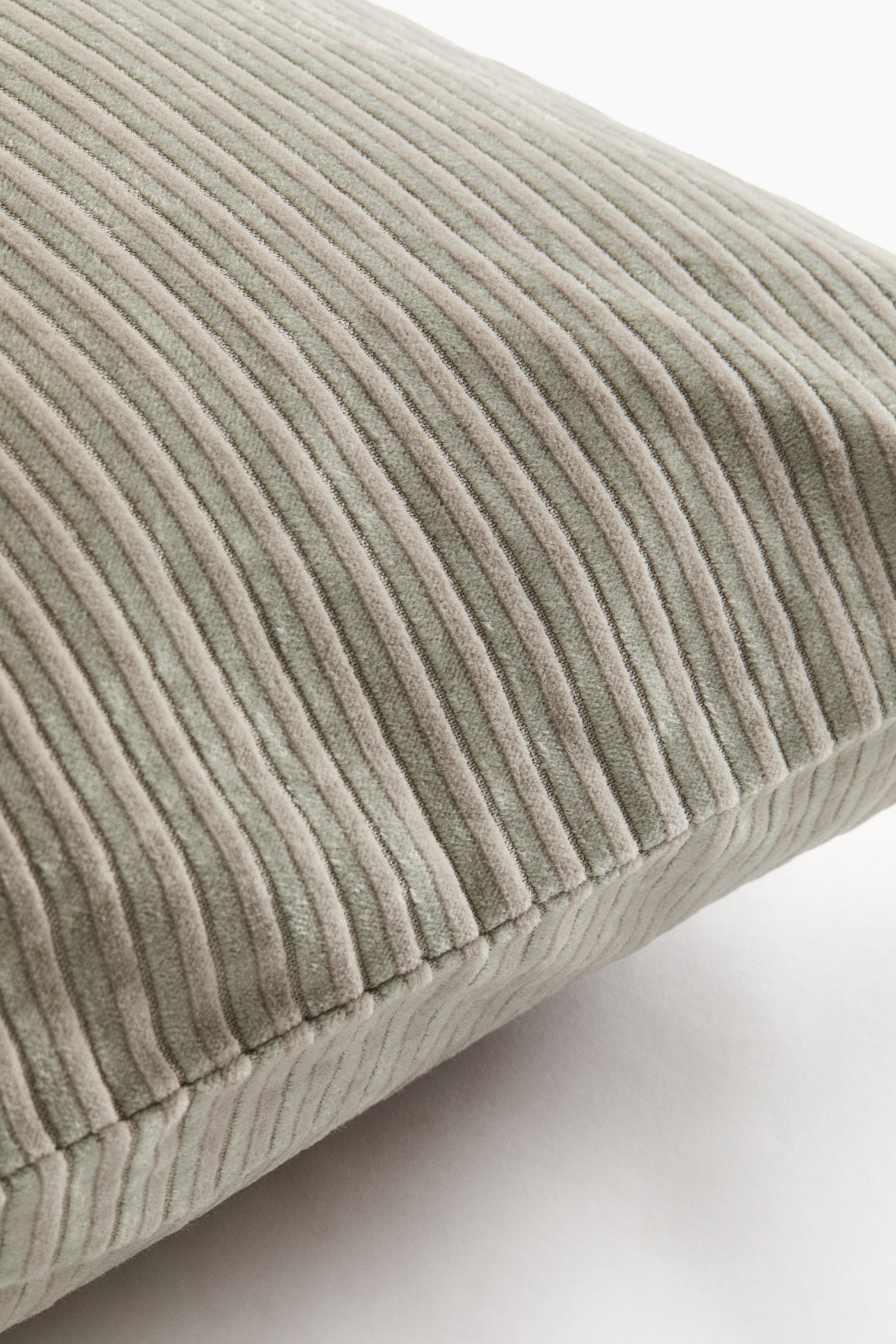 Prikaži veću sliku: Corduroy cushion cover - Svetla kaki zelena - Home All | H&M RS 4