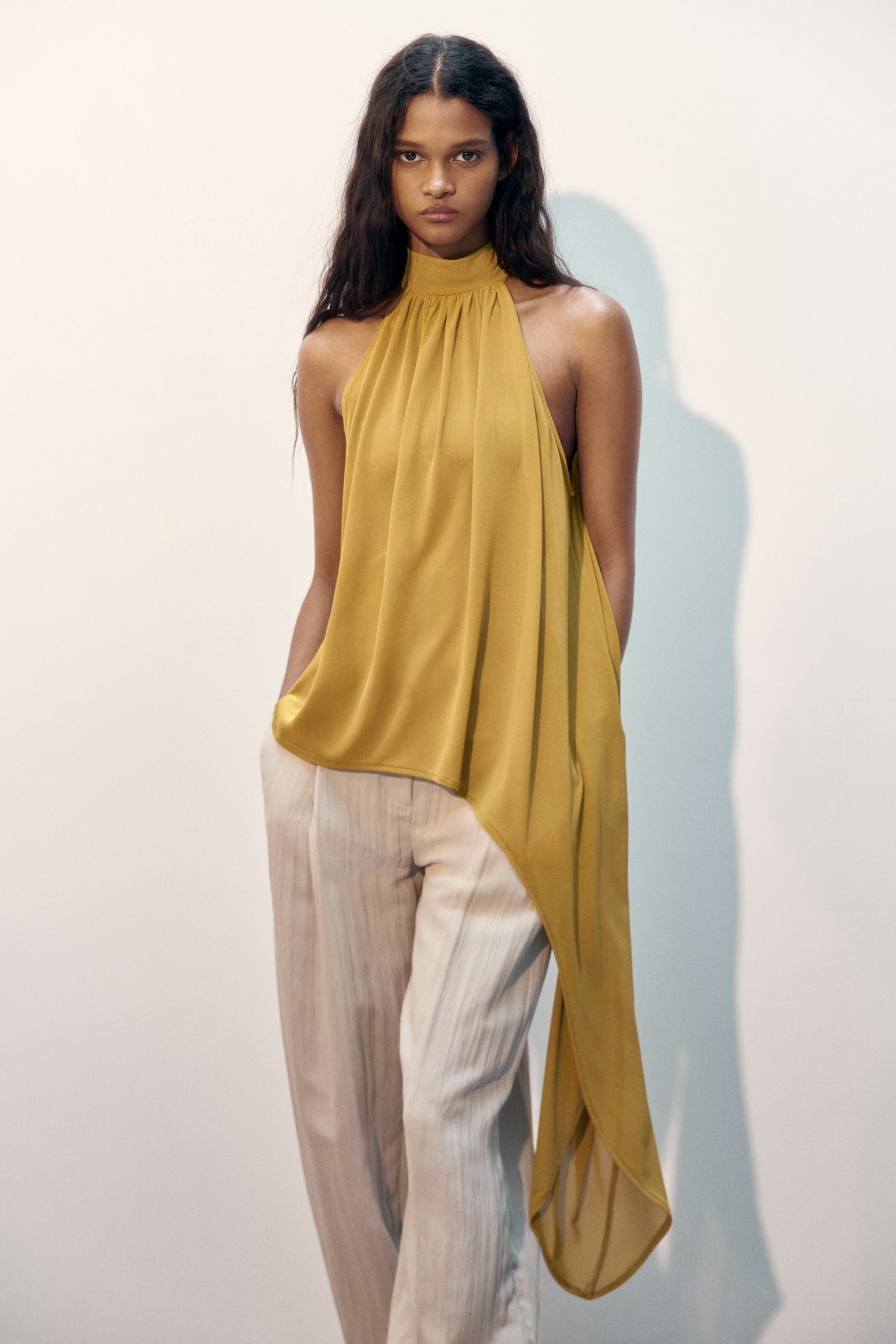 Asymmetric halterneck top - Mustard yellow/Black - 5