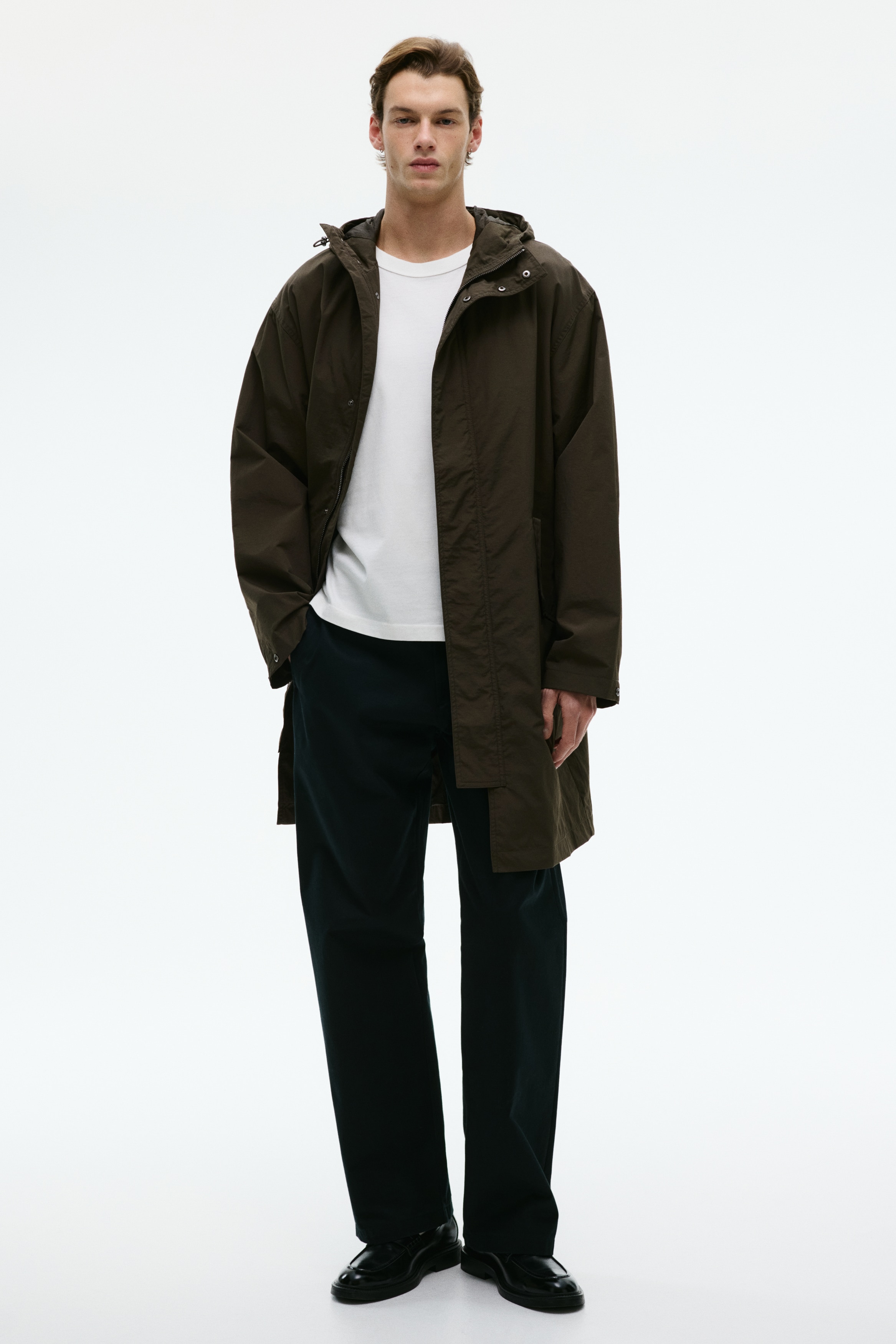 Parka con gorro en nylon - Verde caqui oscuro