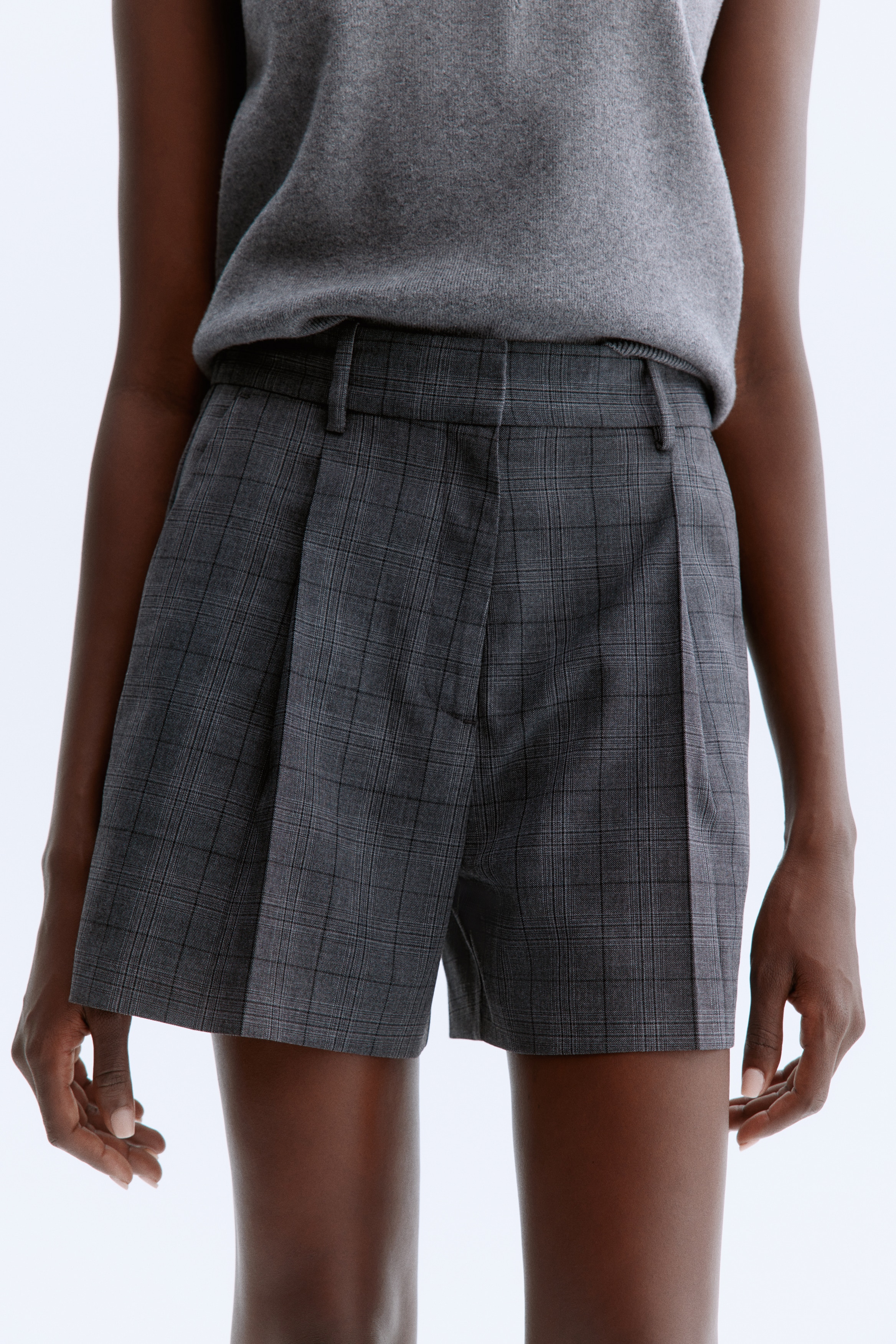 Pleat-front shorts